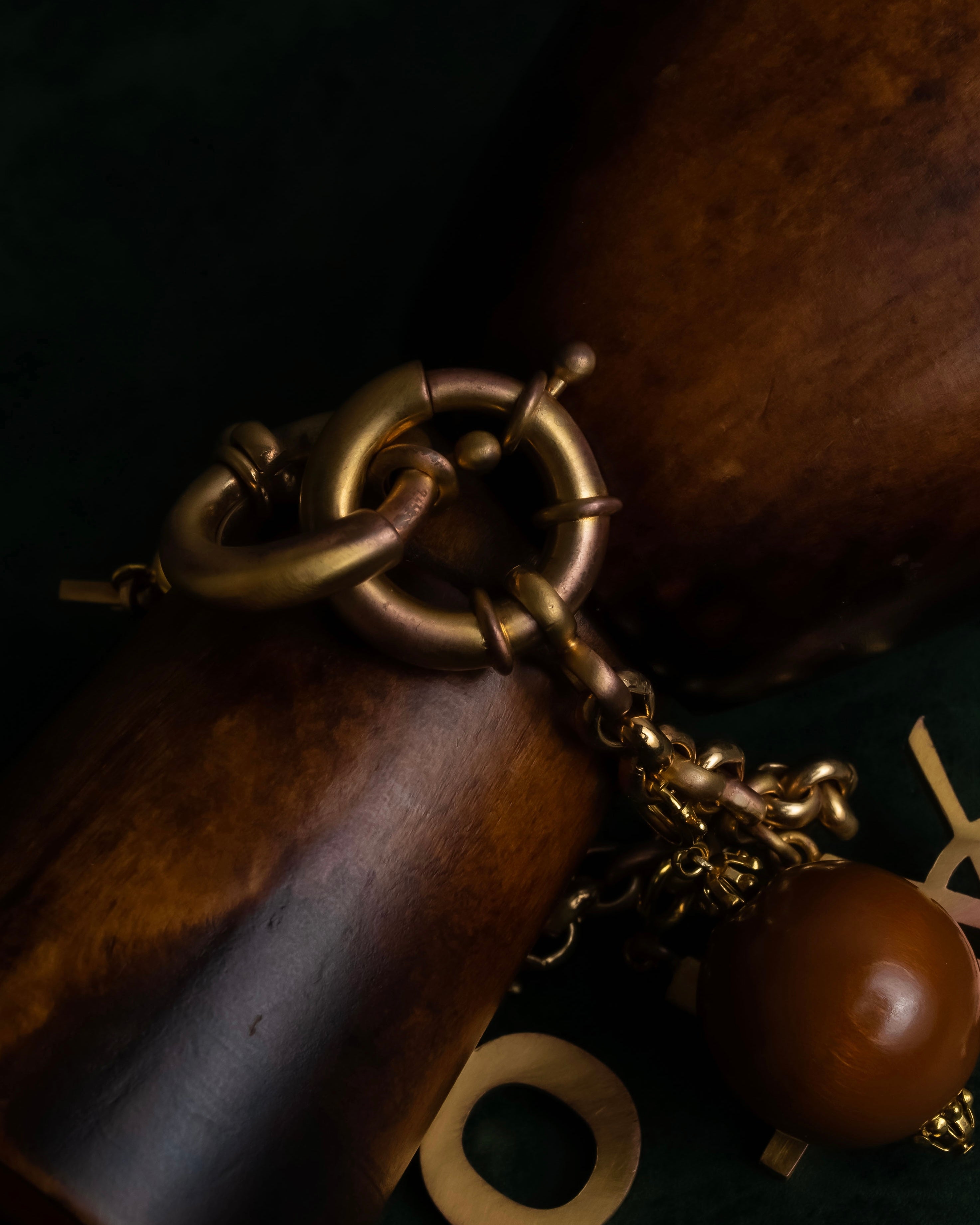 "YVES SAINT LAURENT" LOVE typography &amp; Cassandra motif design bracelet