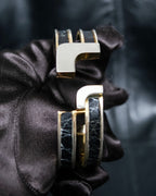 “LOEWE” Double circle stone designed gold bangle