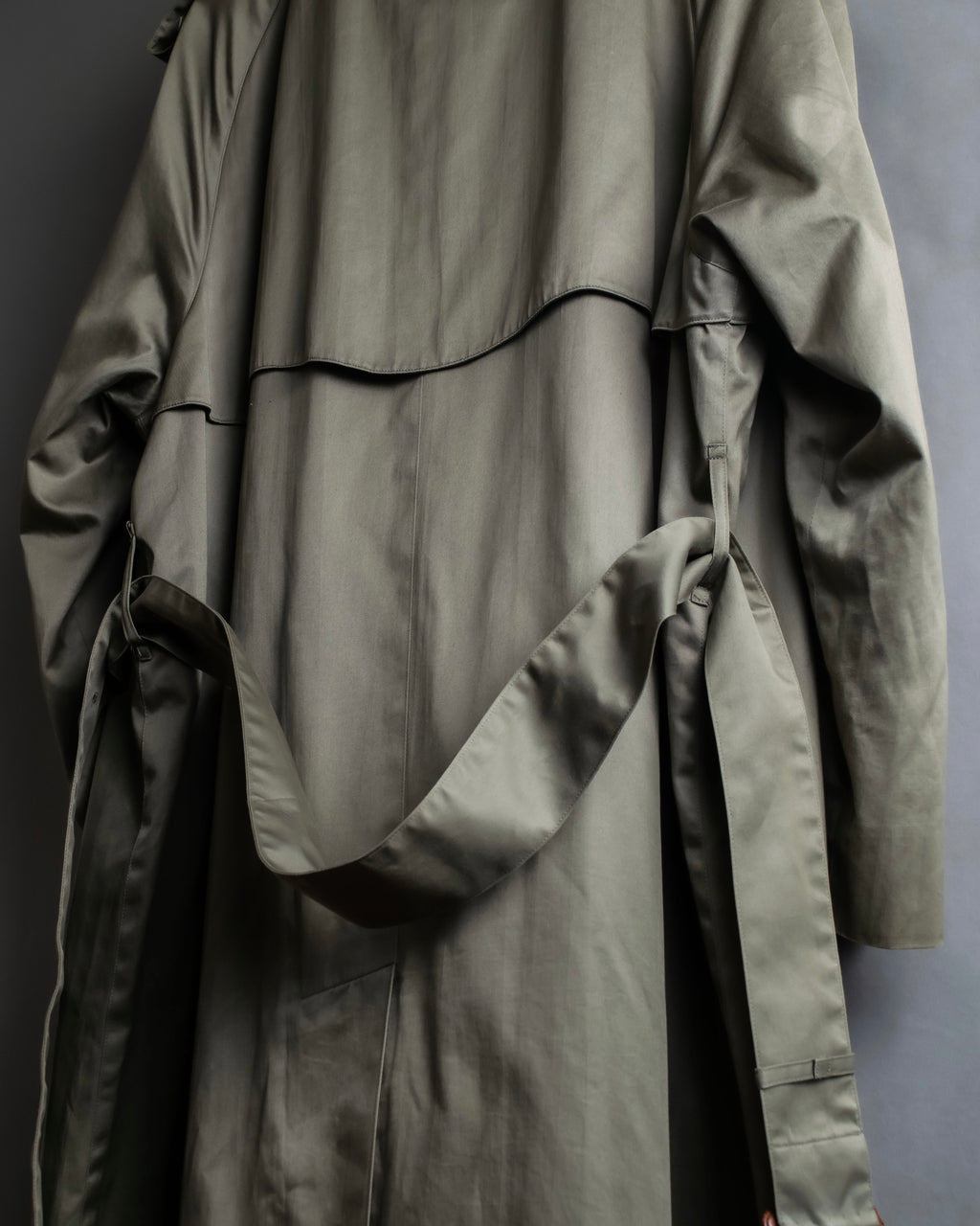 "Burberrys" Dark khaki belted trench coat