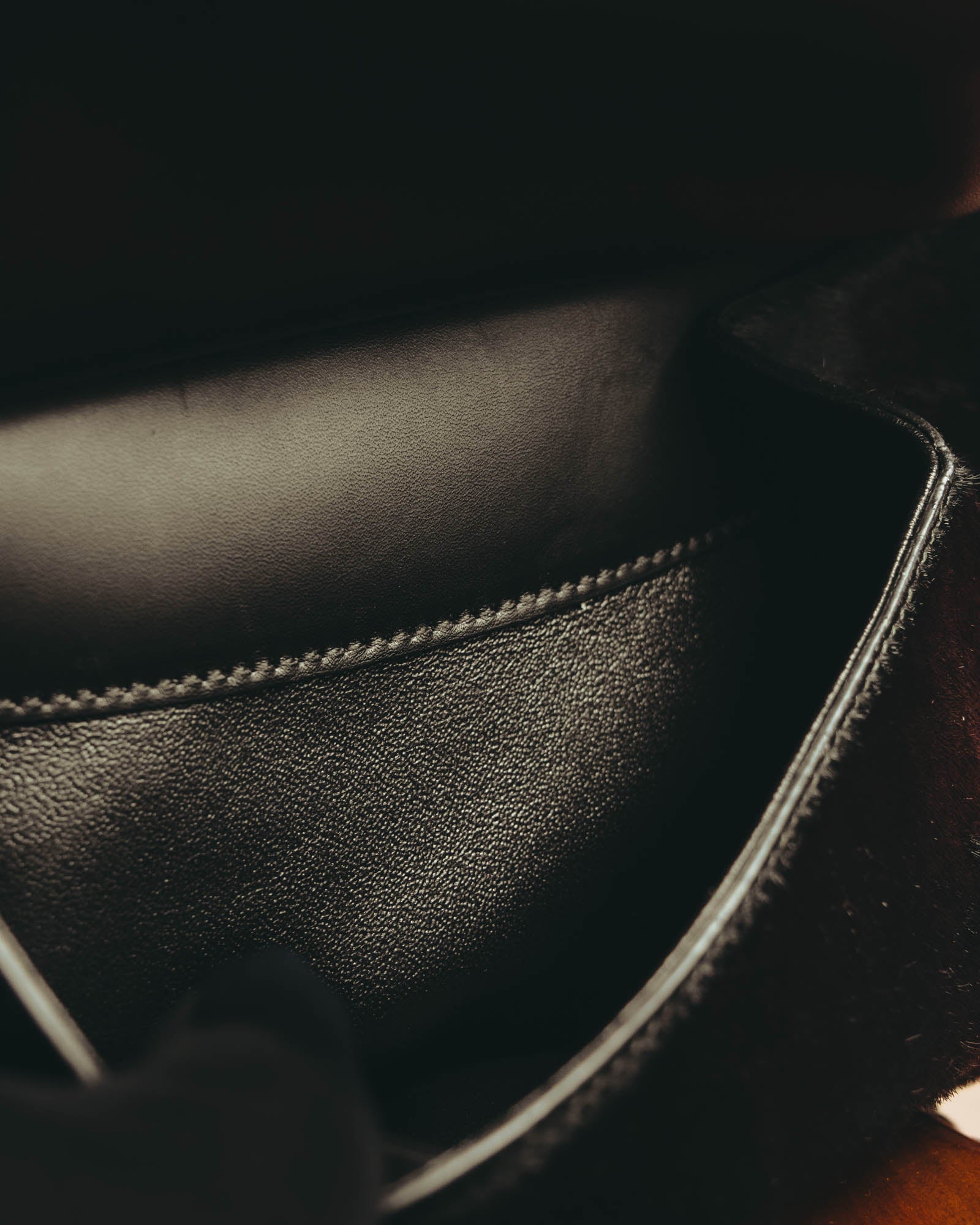 -SPECIAL- “Salvatore Ferragamo“ 90's-00's Gancini pony hair and leather dual-way boston bag