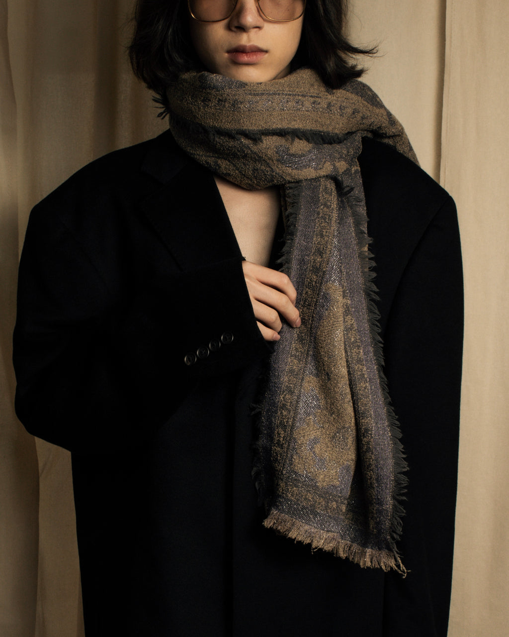 "BALENCIAGA" Large size lame jacquard weave stole