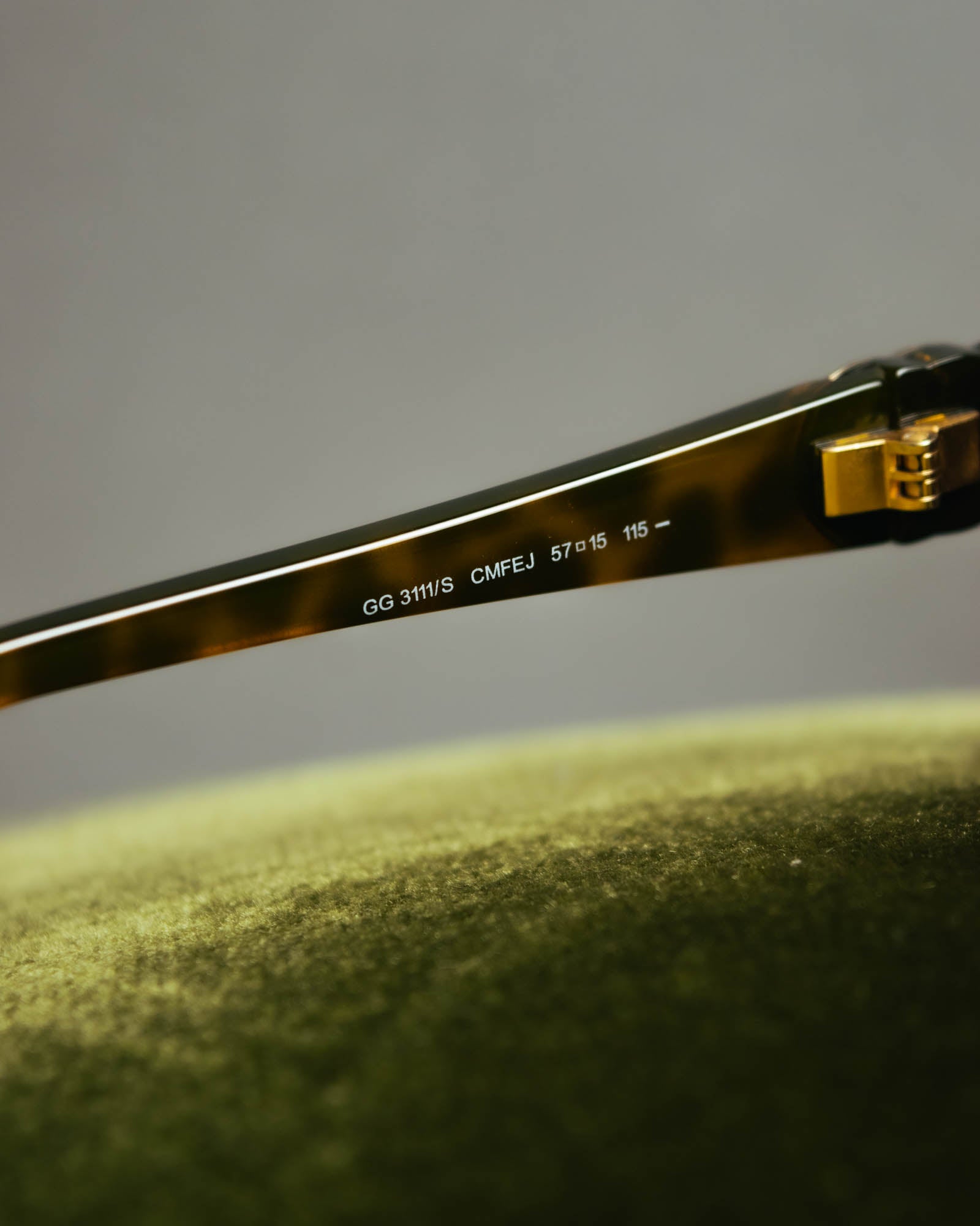 "GUCCI" 00's-10's Tortoiseshell rectangle sunglasses