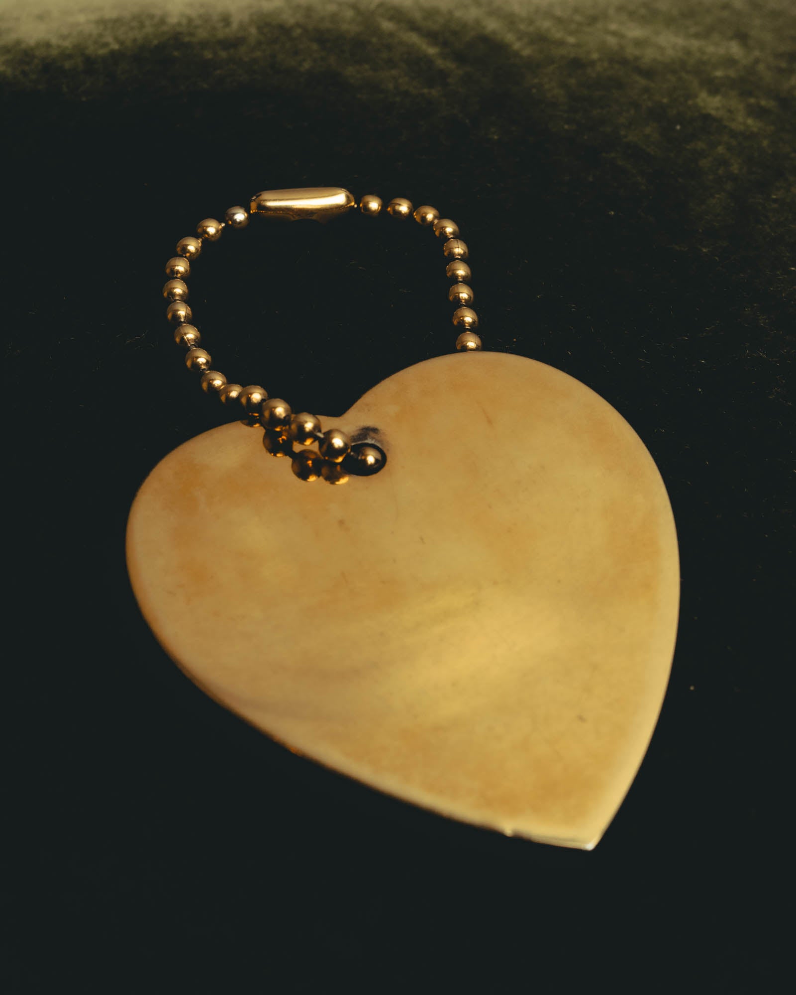 "GUCCI" 80's gold crest bag charm