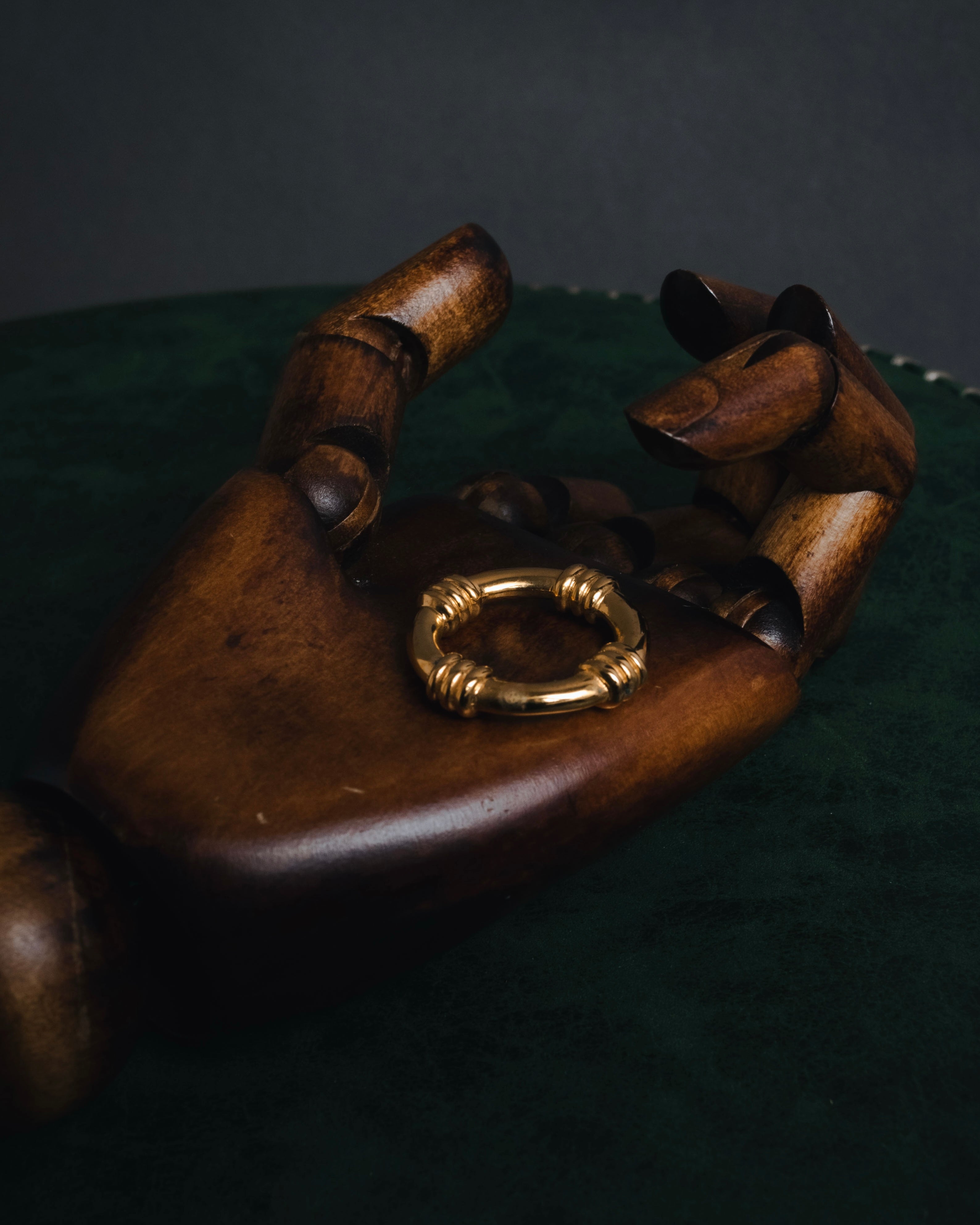 "HERMES" 80’s-90’s equestrian-threaded scarf ring