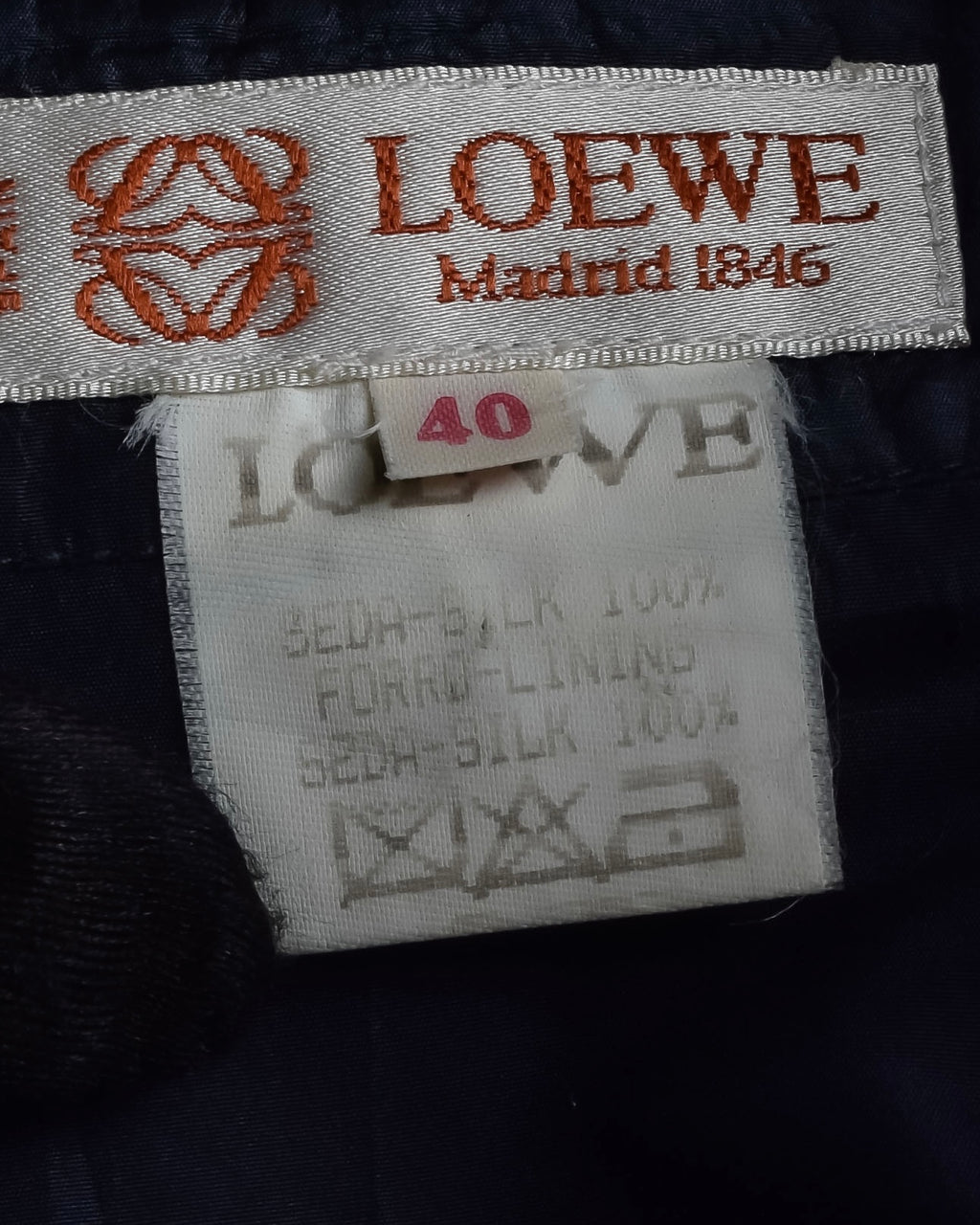 "LOEWE" 90's-00's Fly front silk shirt