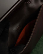 "Salvatore Ferragamo" Swivel crisp closure design leather one-handle bag