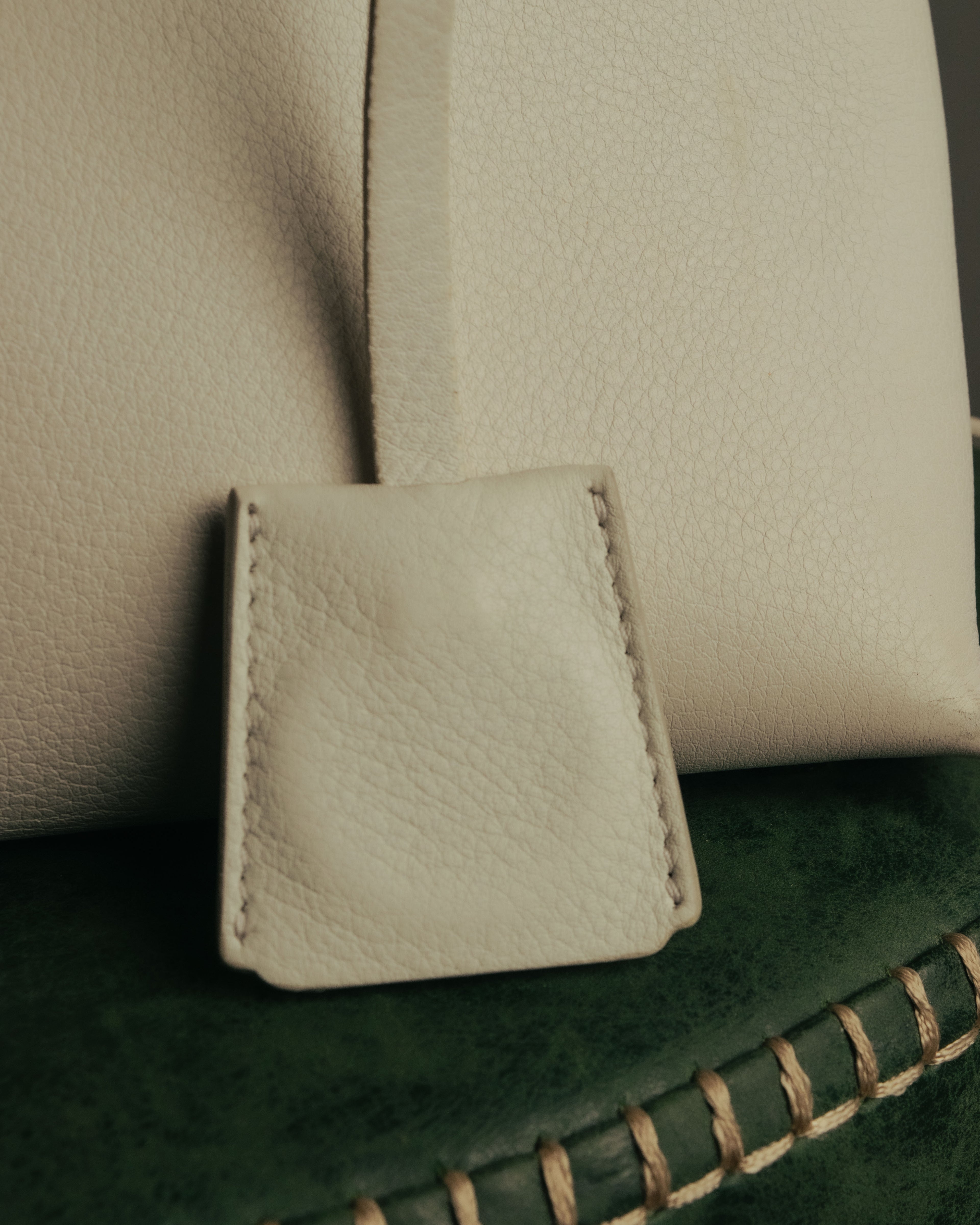 “Salvatore Ferragamo” 2013-2018 gancini bicolor top handle bag
