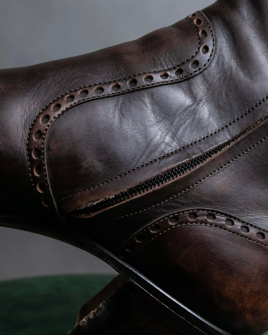 "YVES SAINT LAURENT" Medallion-embellished square heel boots