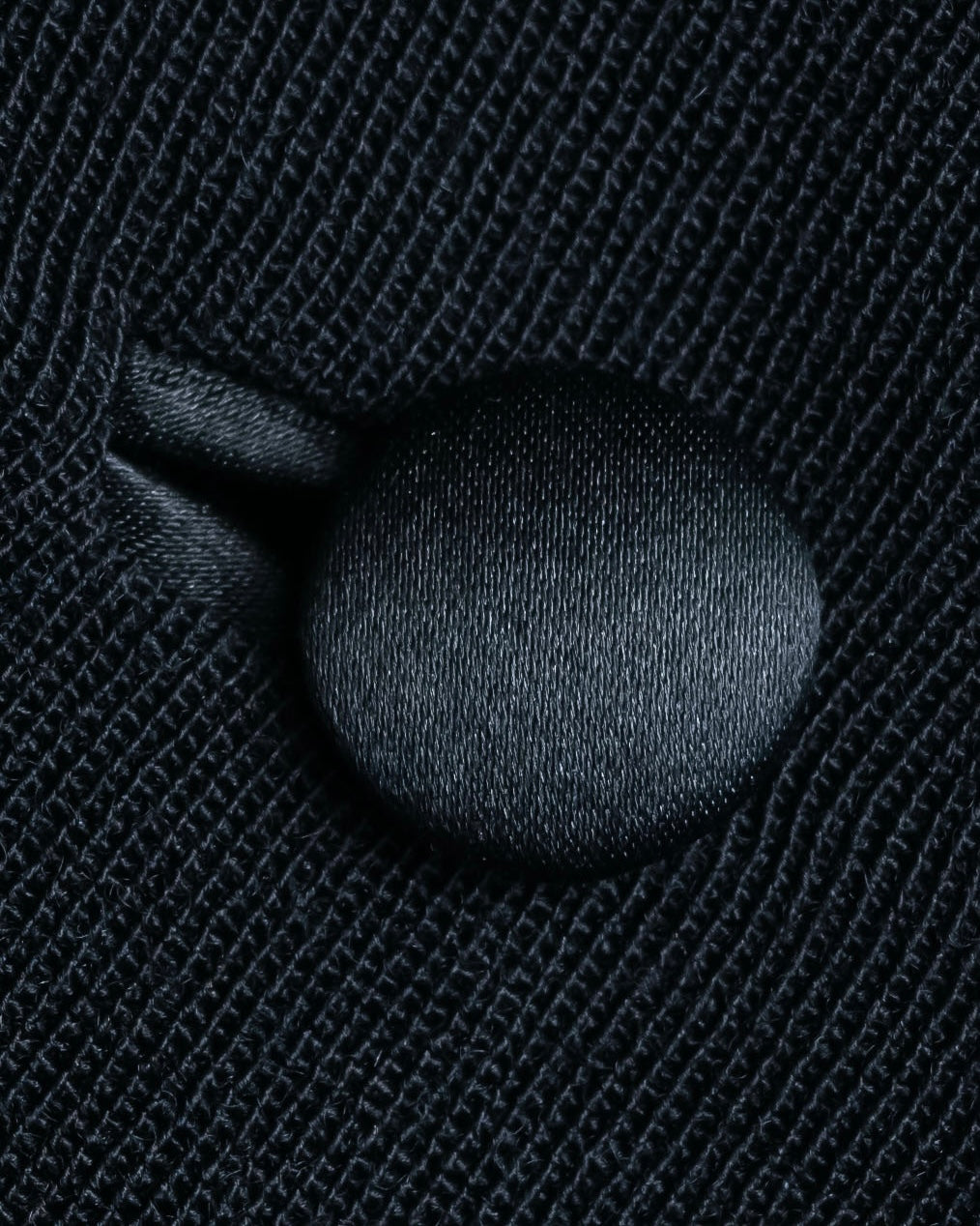 "HERMES" Ribbon scarf detail shaped coat