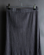 "PLEATS PLEASE ISSEY MIYAKE"
Gingham check sheer combination pleated skirt