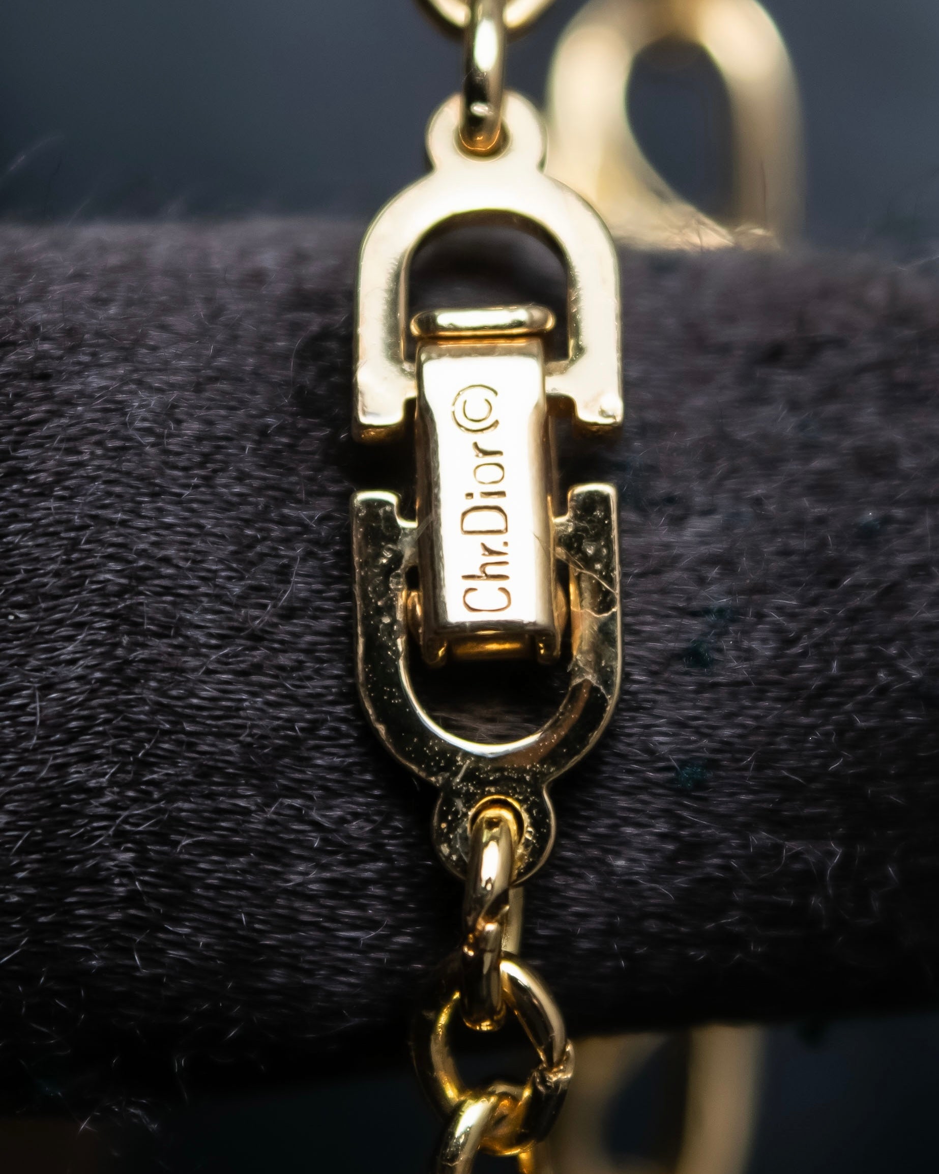 "DIOR" Oval chain rhinestone studded bracelet