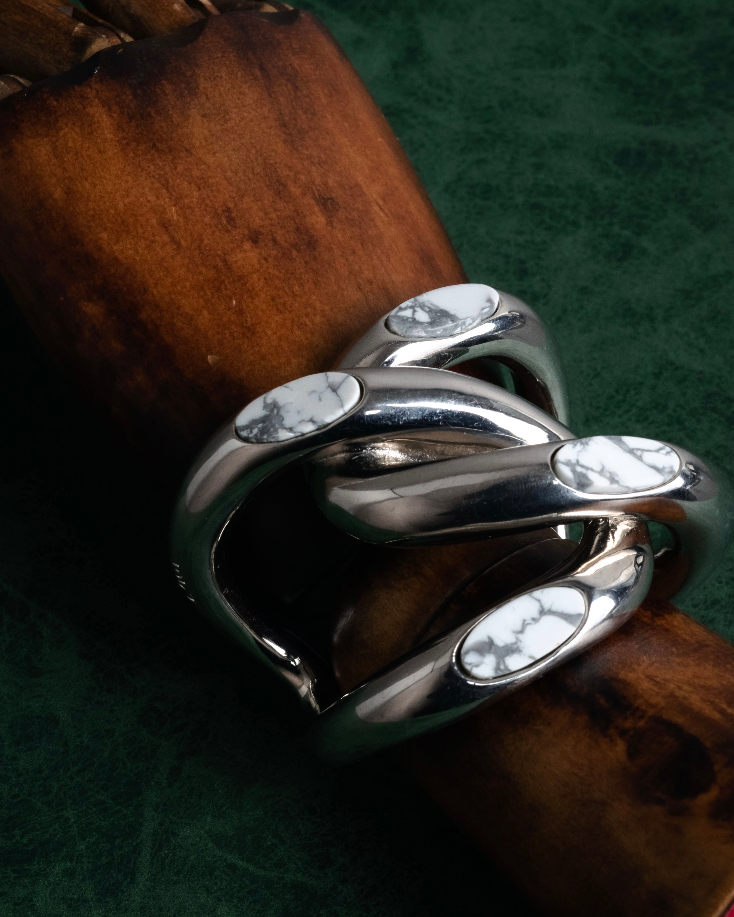 -SPECIAL- “Dior” 2003-2006 Knot stone silver cuff