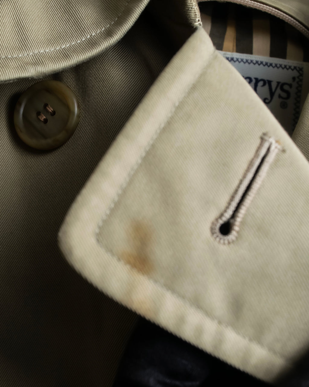 "BURBERRYS" Military detail long trench coat