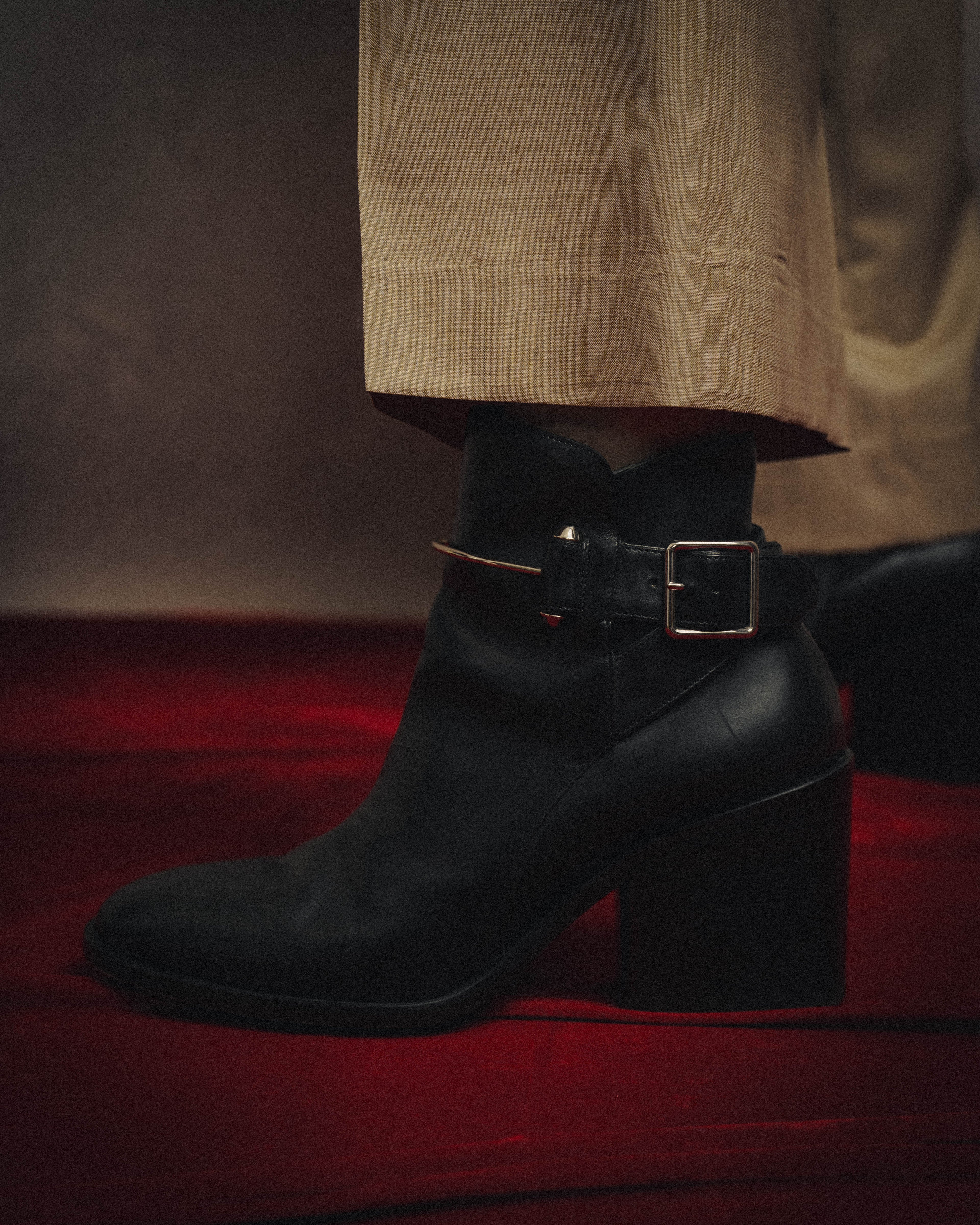 -SPECIAL- “BALENCIAGA” 2014-16’s Metal bar leather ankle boots