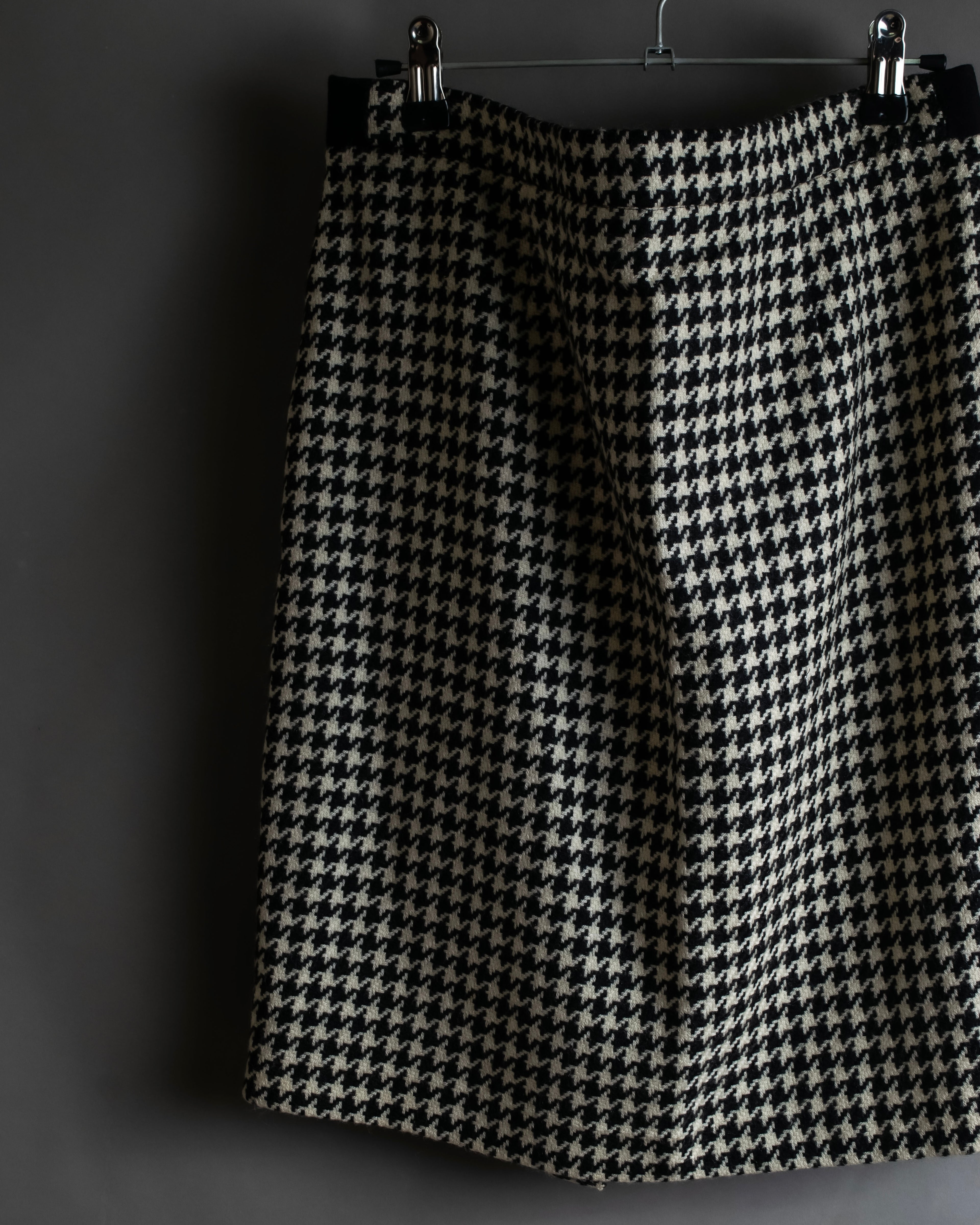 "Valentino Garavani" Houndstooth pattern lace velvet design set up