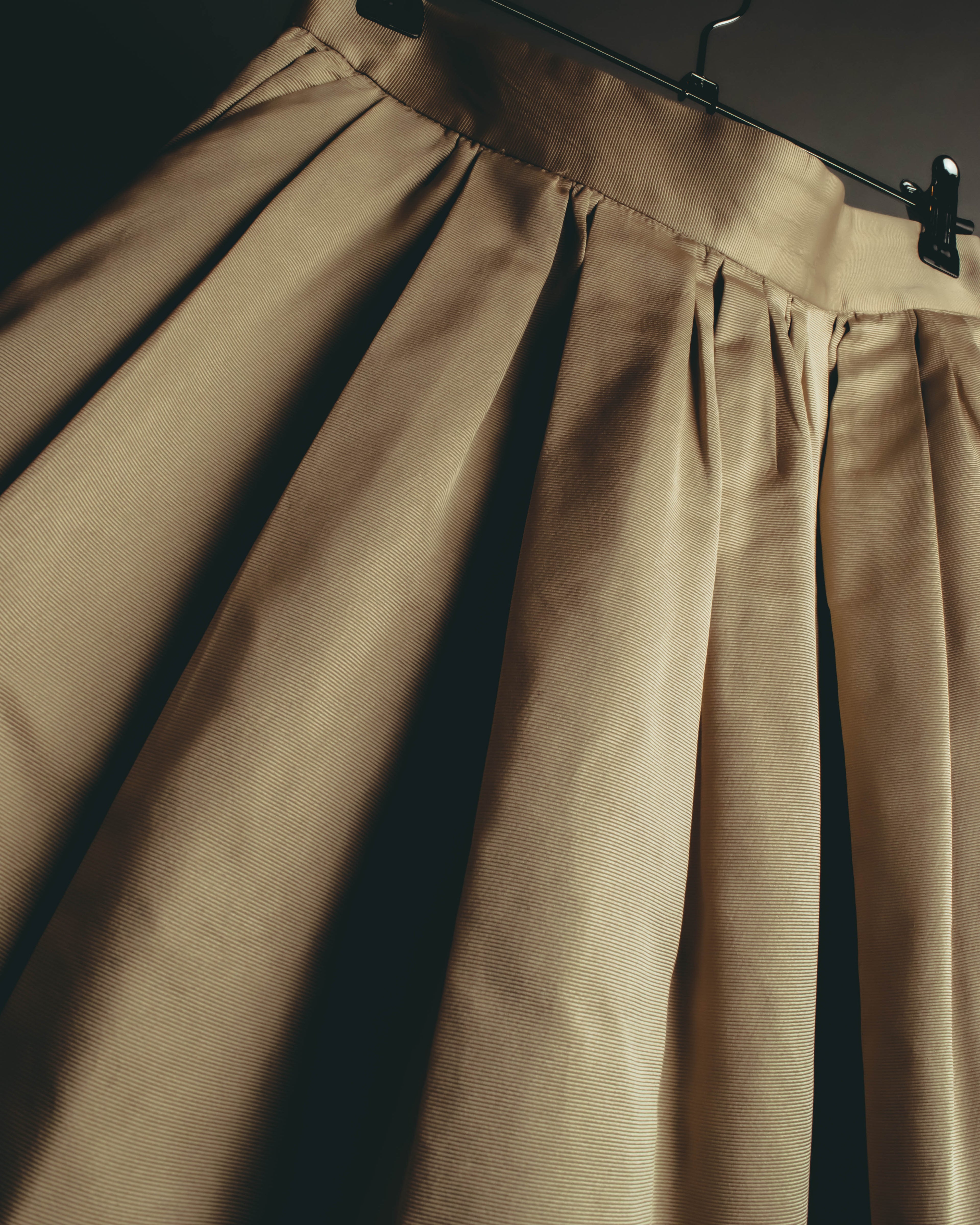 "DOLCE & GABBANA" 10's Lustrous pleated silk skirt