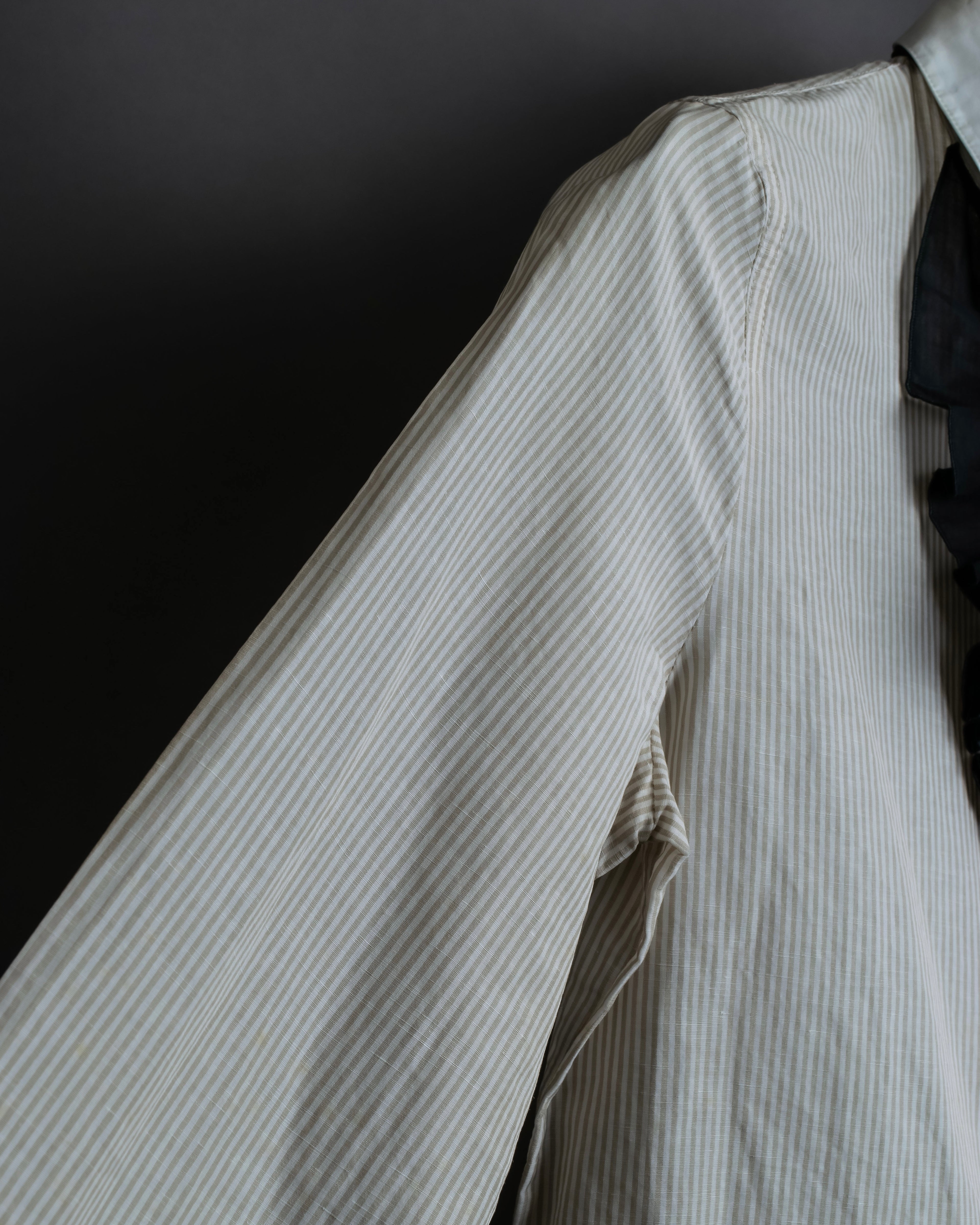 "LOUIS VUITTON" Ribbon frill design regular collar shirt