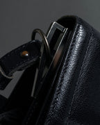 "YVES SAINT LAURENT" Straight ridge design square forum leather bag