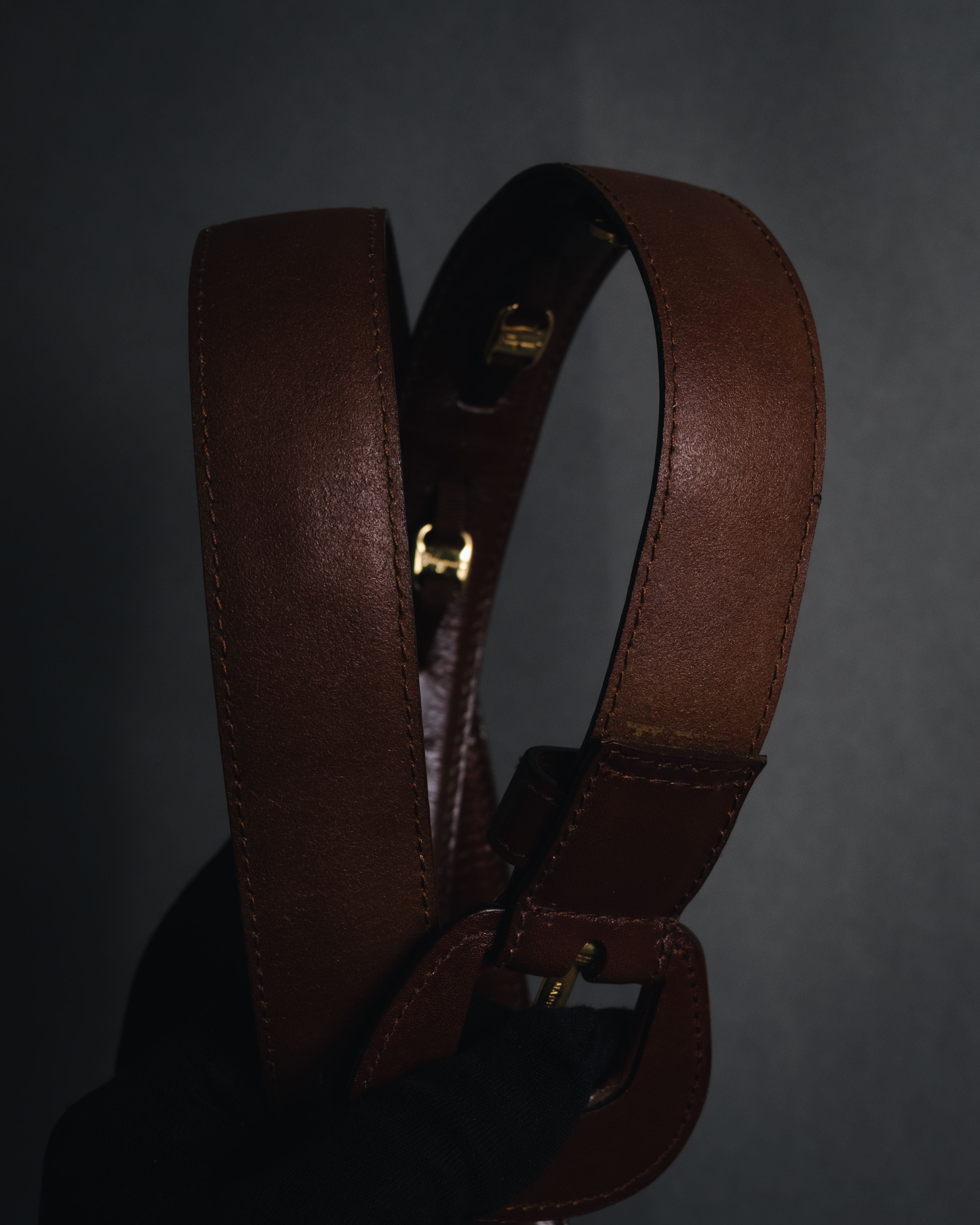 フェラガモ ベルト ヴァラリボン レザー ゴールド金具 ブラウン Salvatore Ferragamo (サルヴァトーレ フェラガモ) - ヴァラリボン
