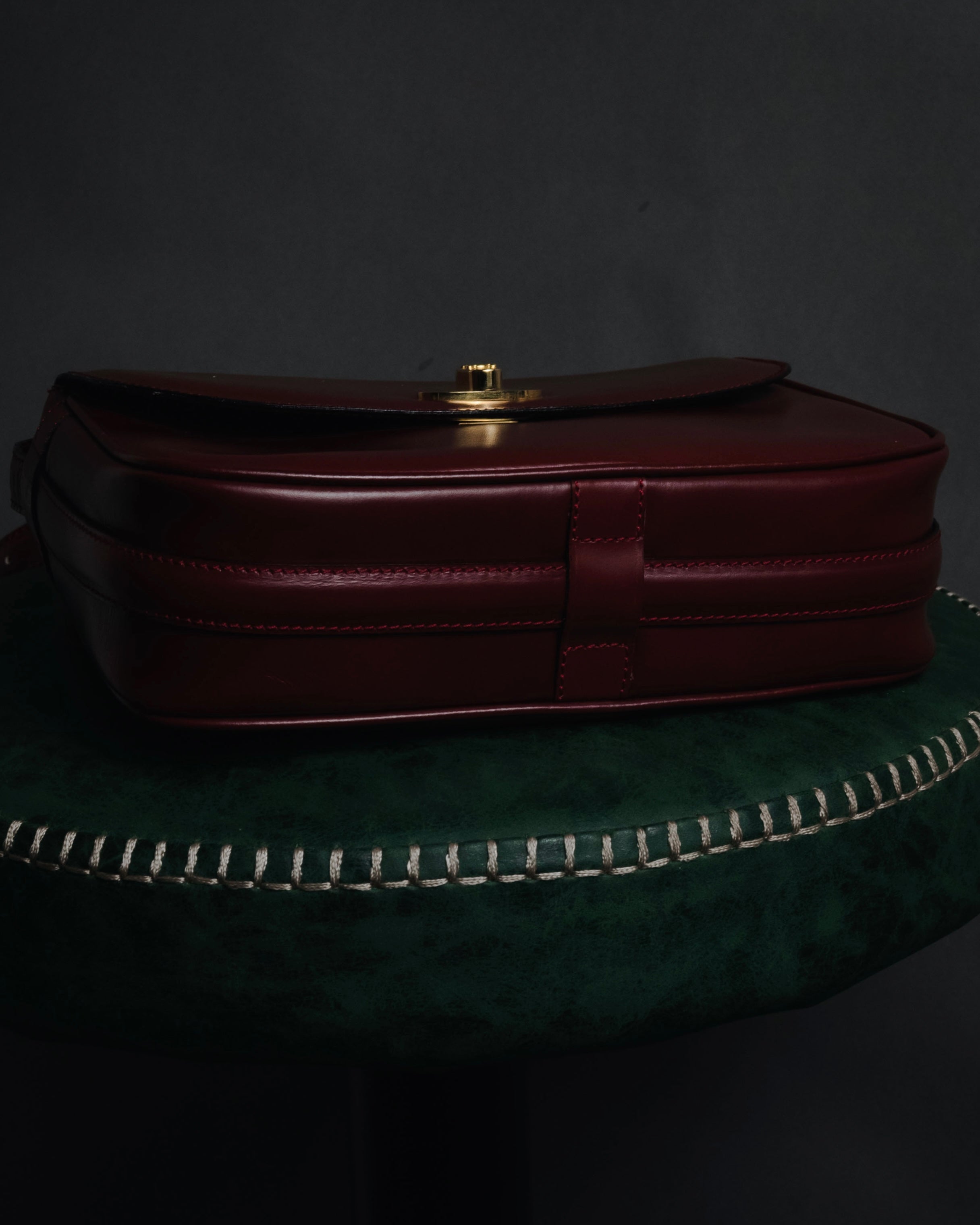 "CELINE" 2019-22 Heritage turn-lock box calf shoulder bag