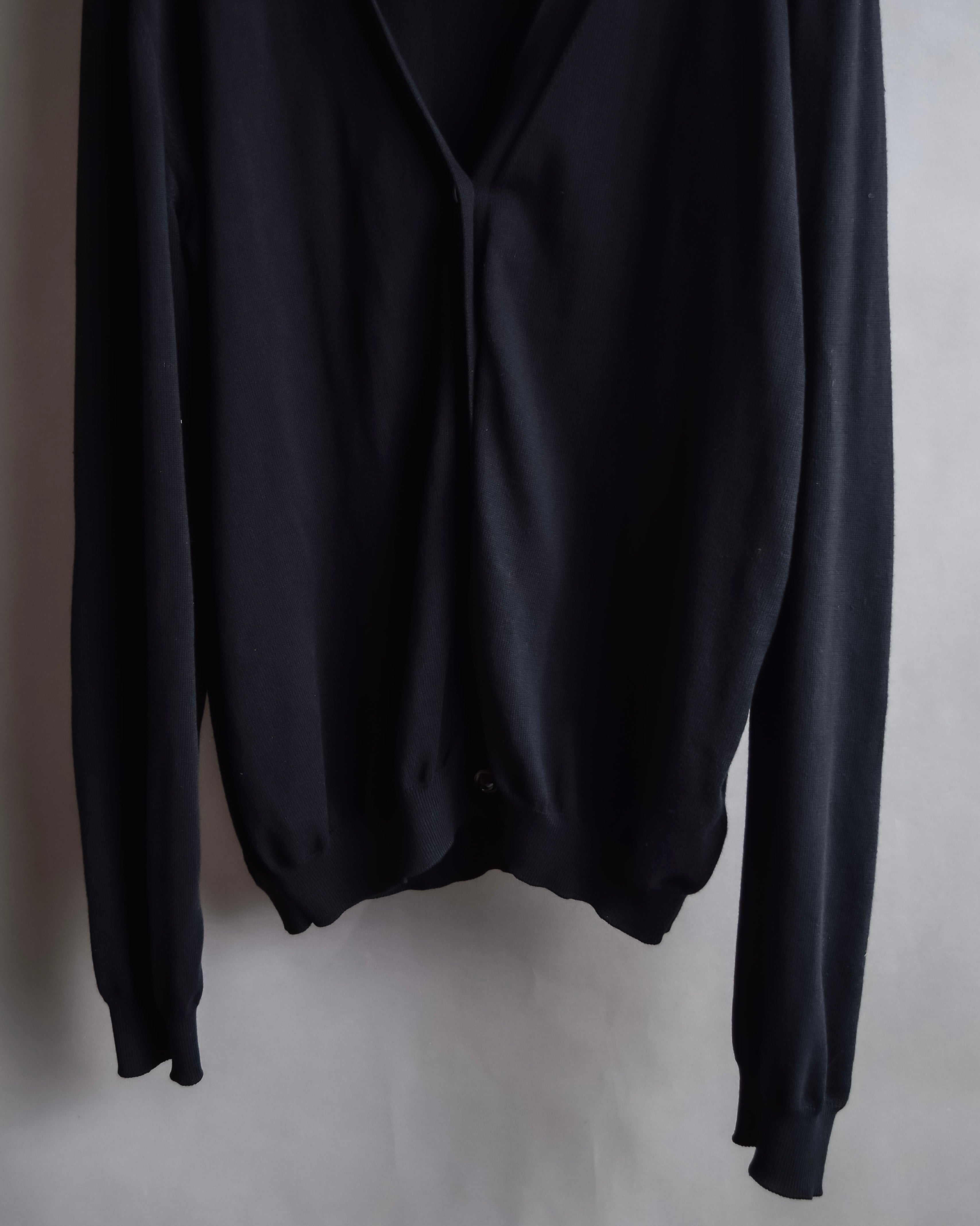 "MAISON MARGIELA" 18SS Elbow patched v-neck knit cardigan
