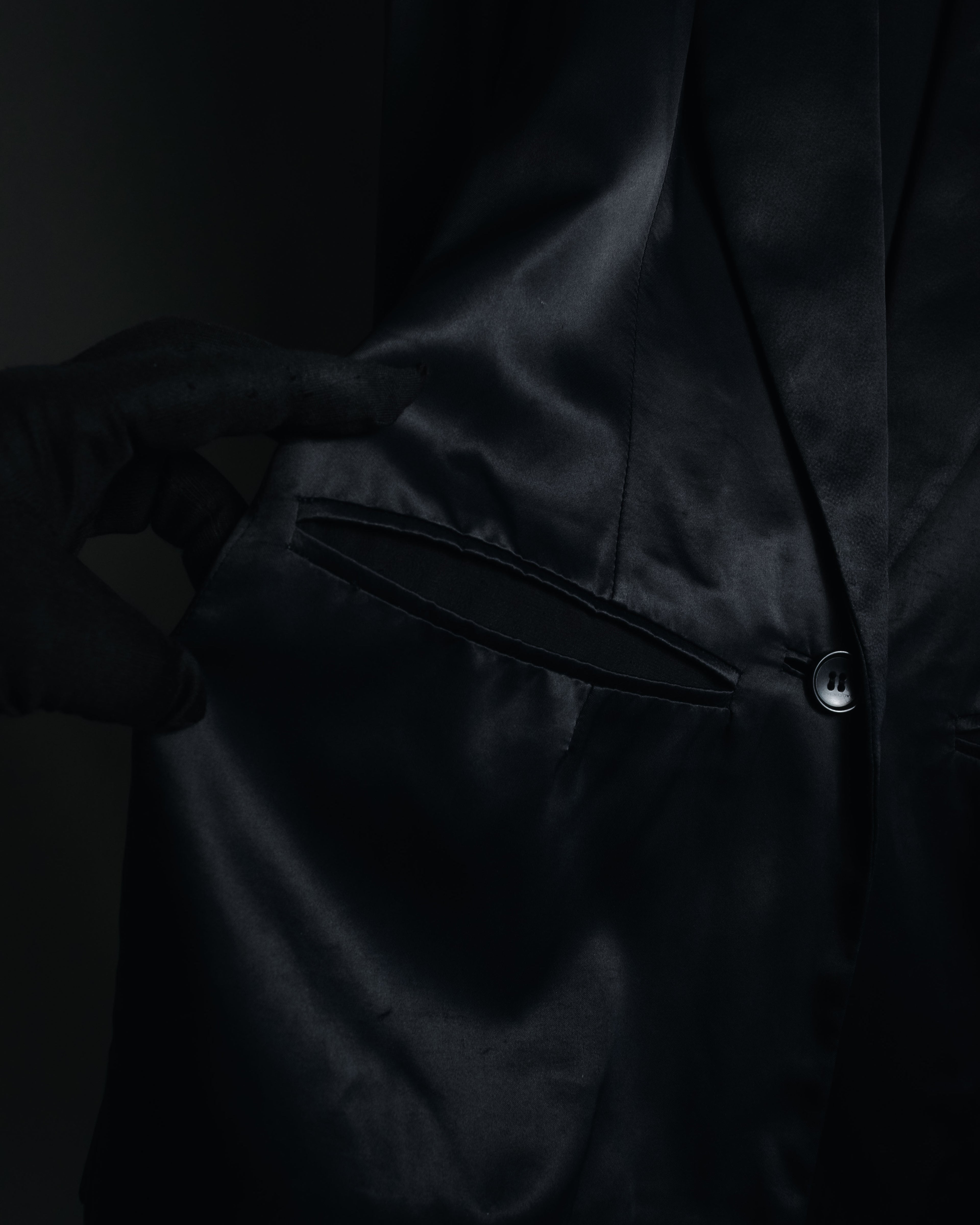 "BALENCIAGA.PARIS" 2008-2009 Sculptural satin shawl collar tuxedo jacket