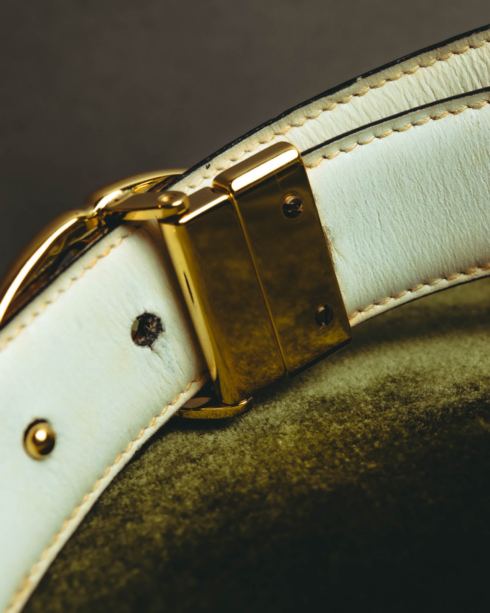 “Gucci” Leather reversible Double G belt