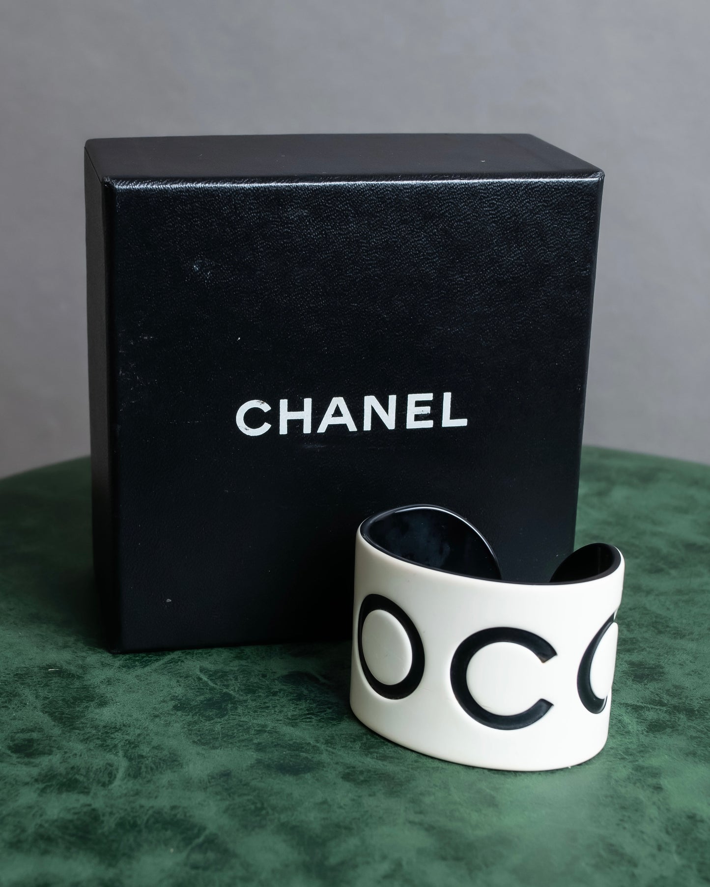 "CHANEL" COCO mark spell engraved bangle