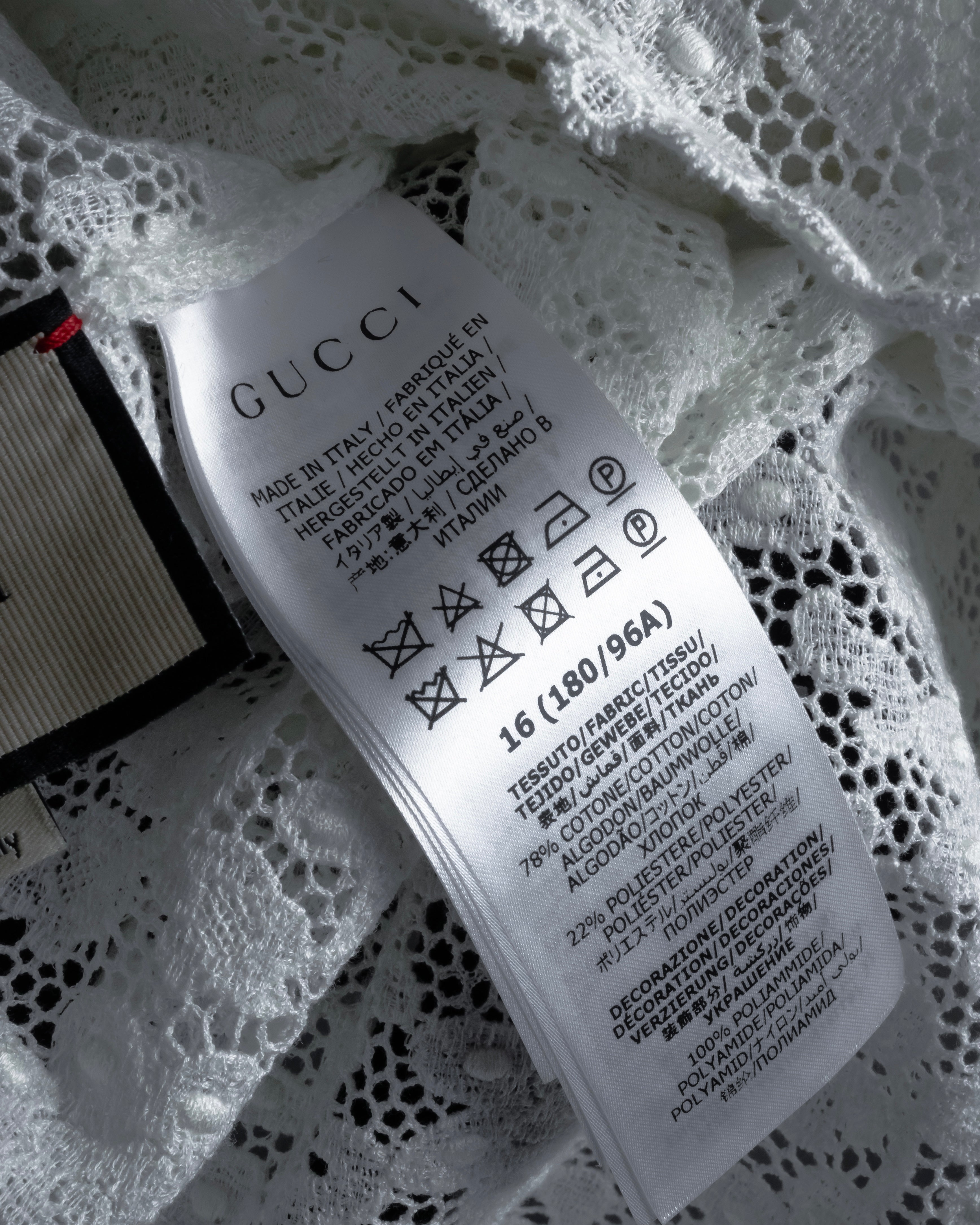 "GUCCI" Michele period floral lace design bow tie shirt