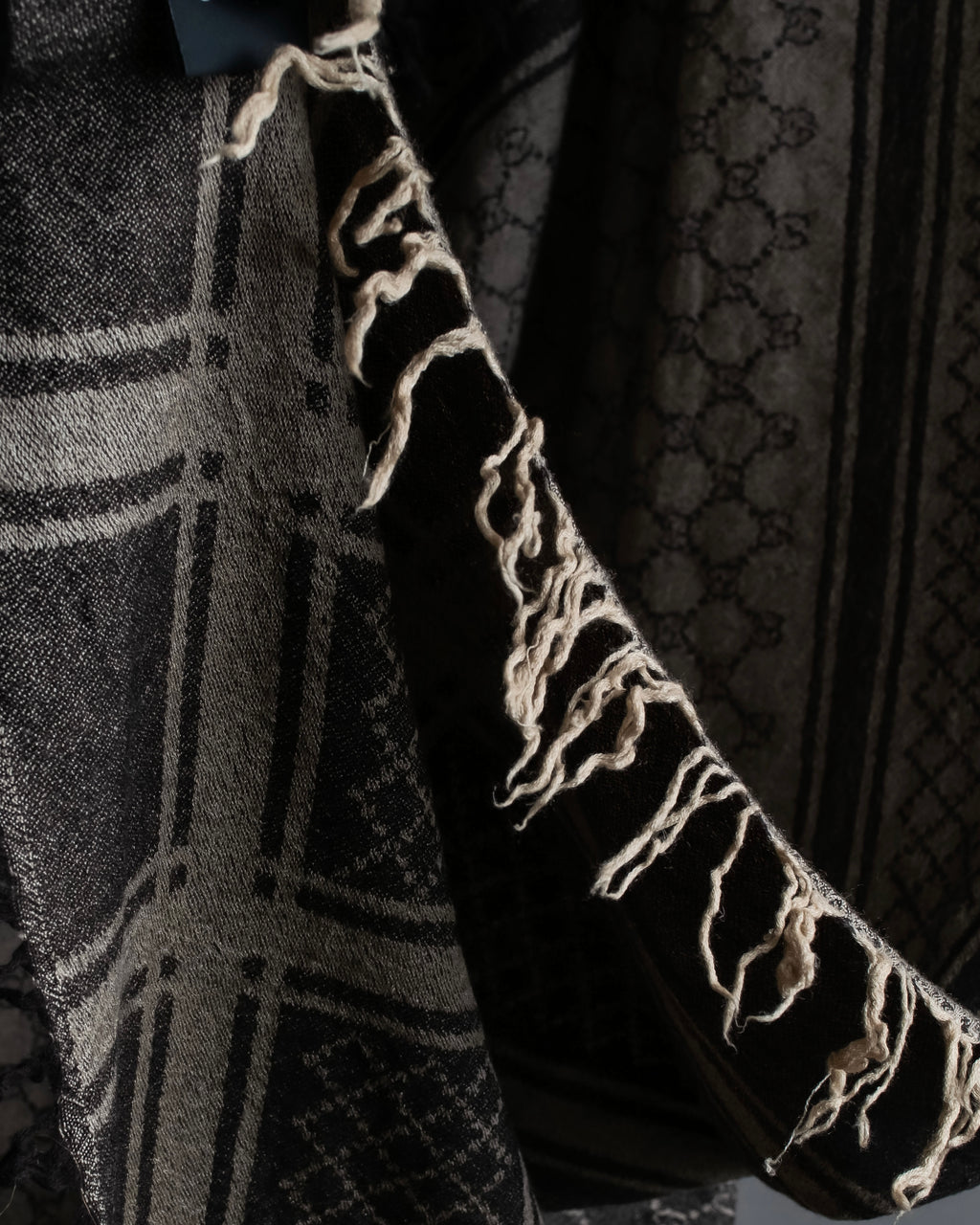 "GUCCI" GG monogram &amp; check pattern fringe large stole