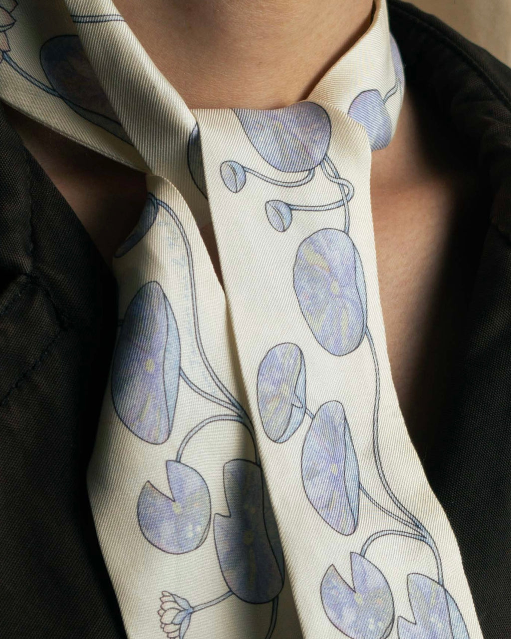 "HERMES" Un Jardin Sur le Nil silk twilly scarf