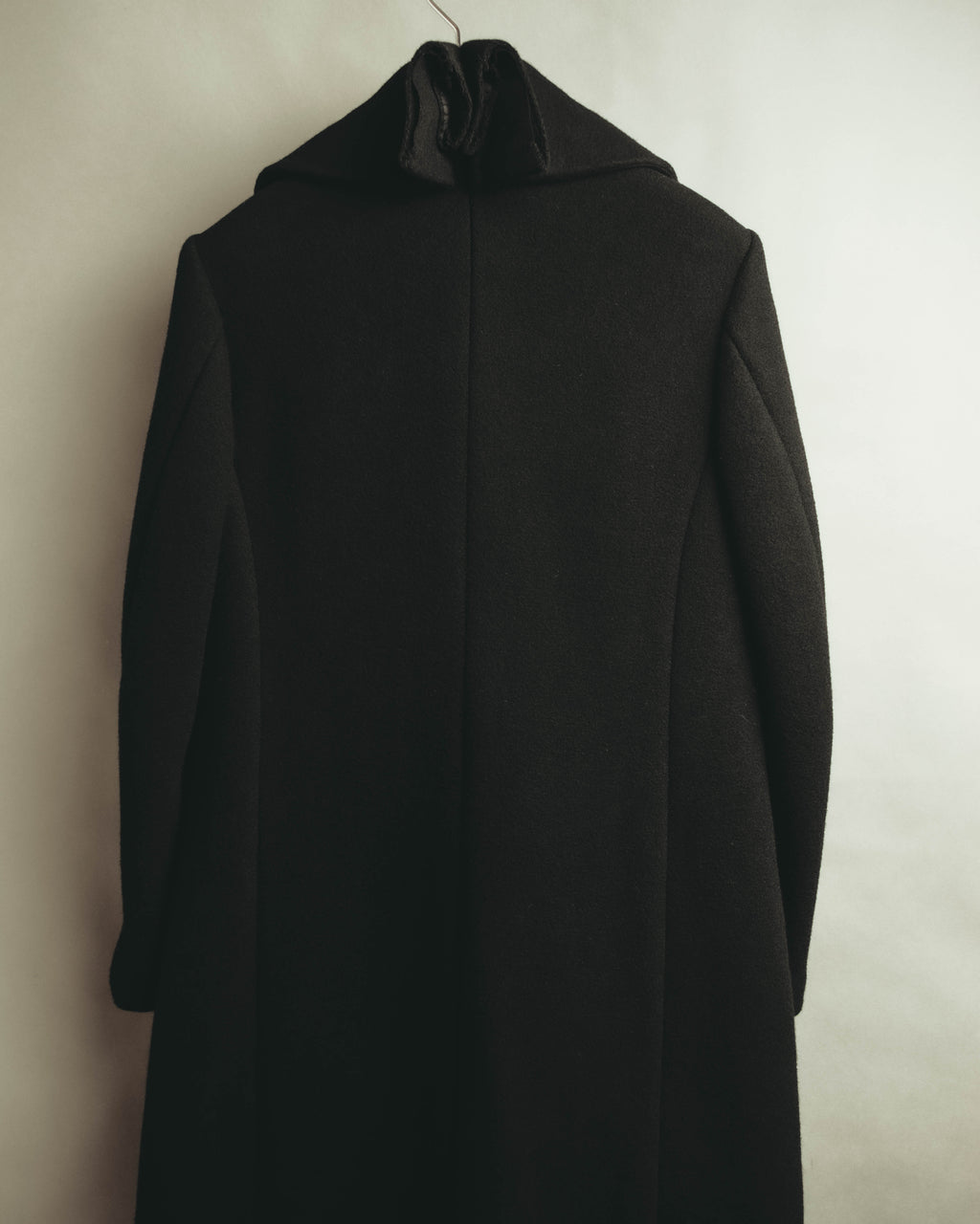 –SPECIAL– “JUNYA WATANABE” 06AW Sculptural twisted-collar wool long coat
