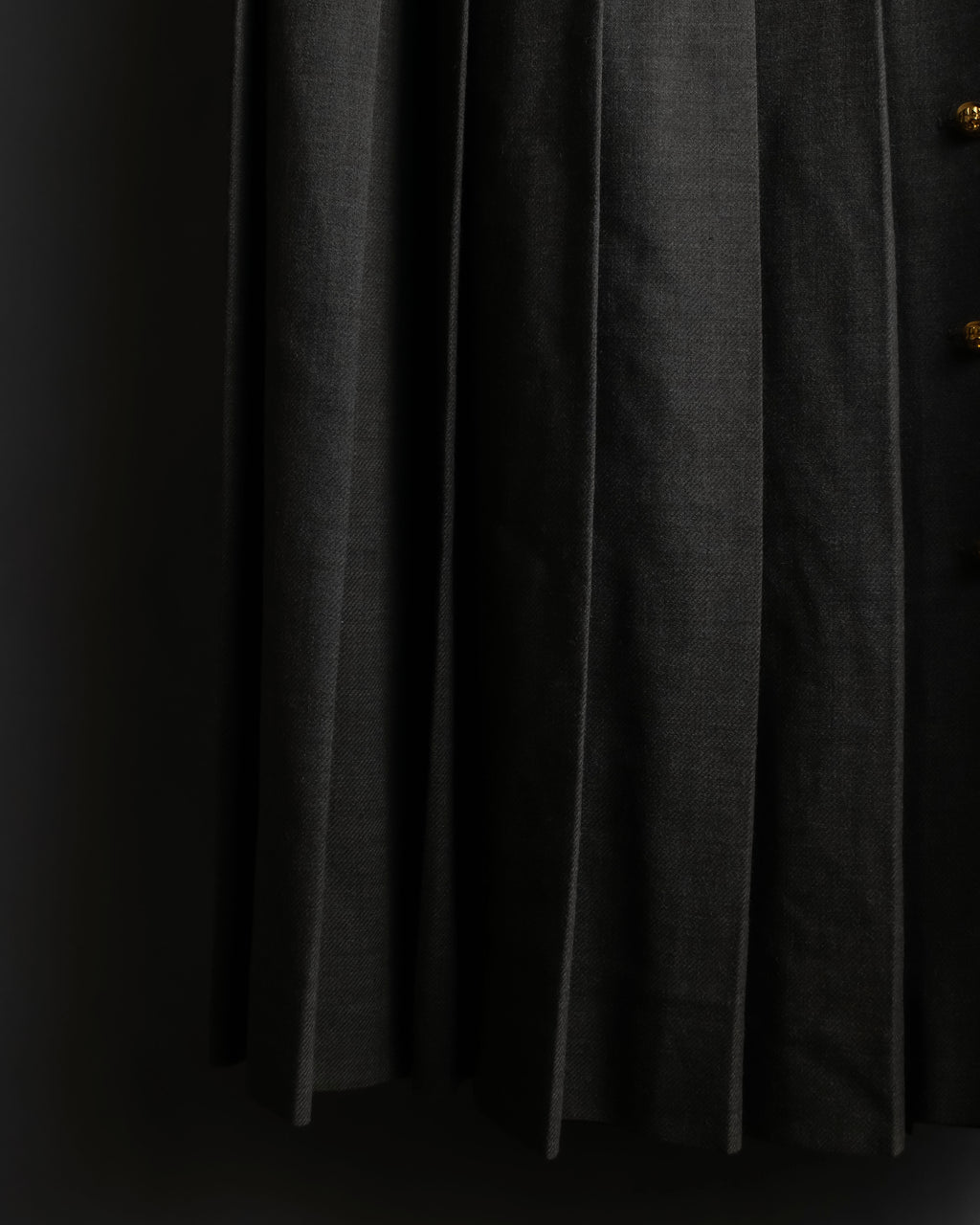 "CHANEL" Side button design pleated flared skirt