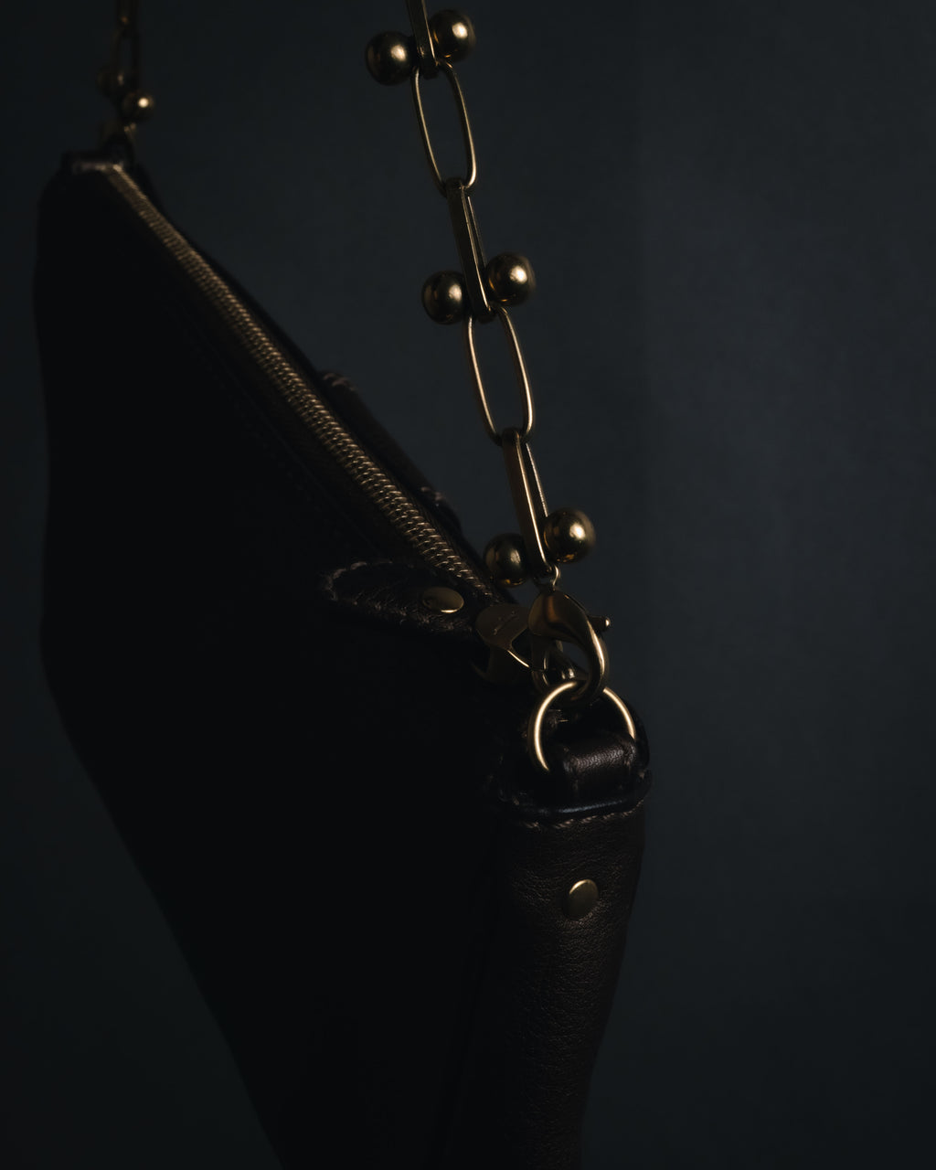 "Salvatore Ferragamo" 2000’s gathered metallic leather ball-link shoulder bag