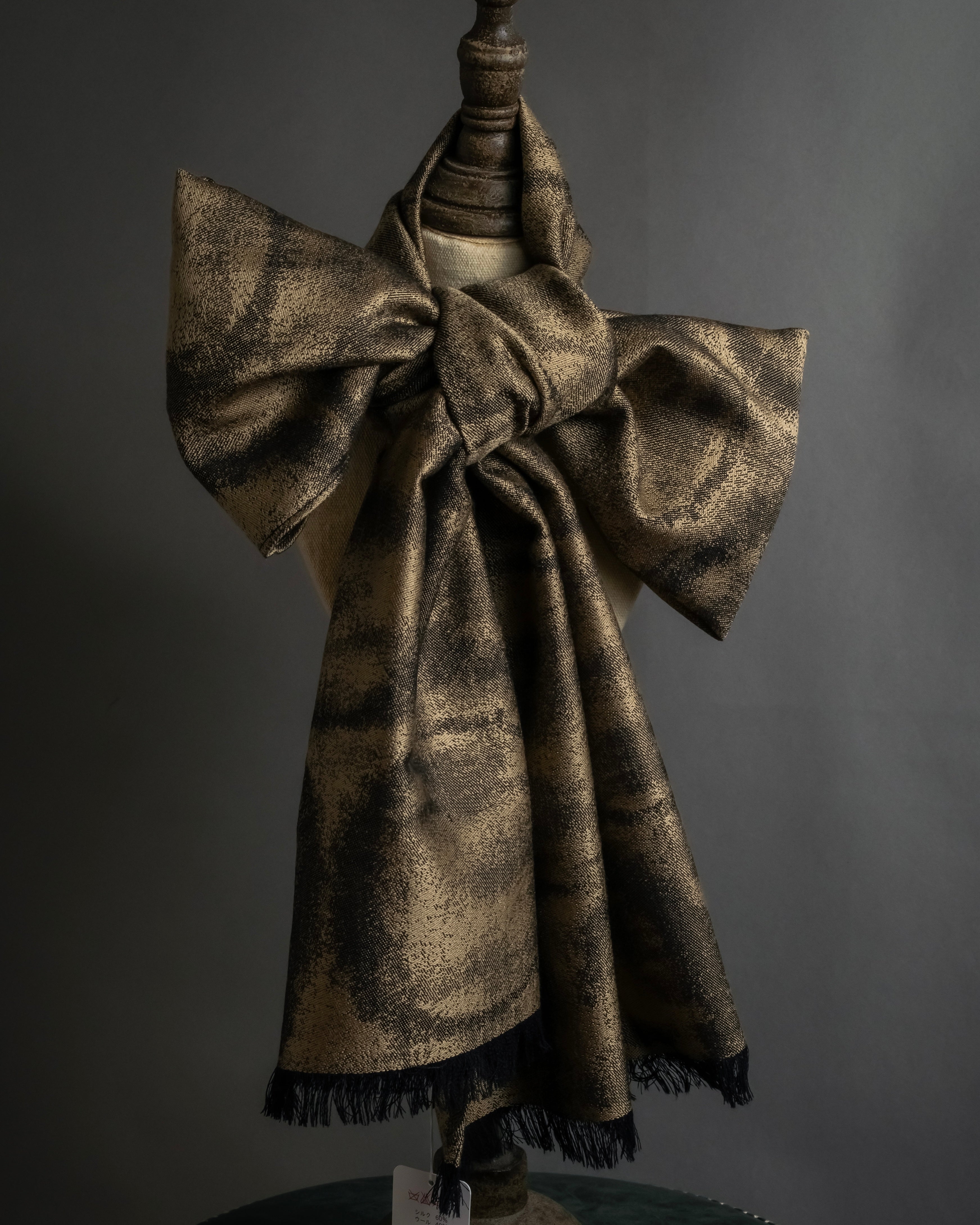 -SPECIAL- "Christian Dior"
90's-00's Abstract Expression Pattern Large Stole