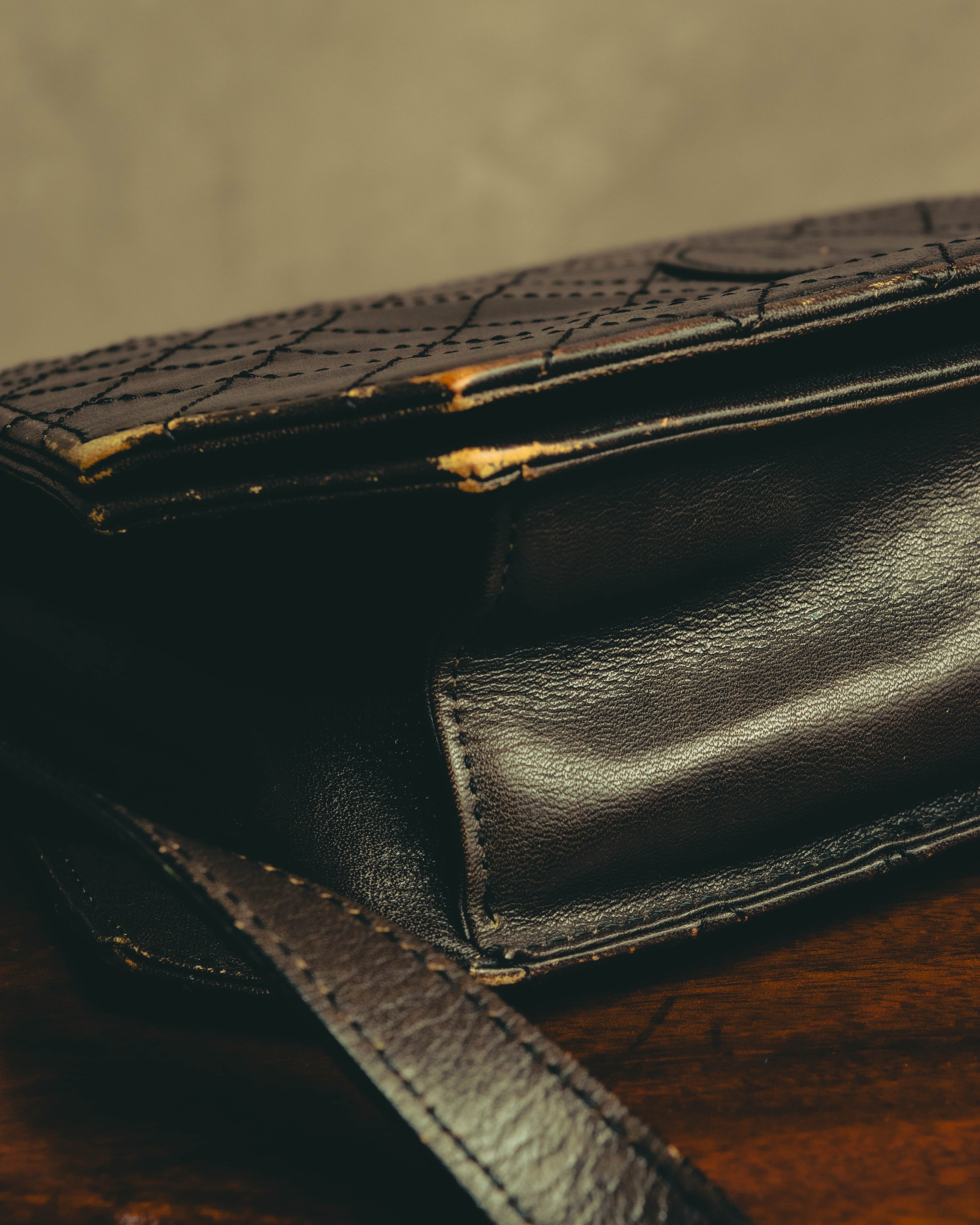 "Yves Saint Laurent" 80's-90's Quilted leather shoulder bag