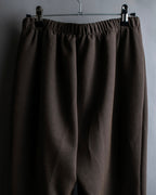 "SHIZUKA KOMURO" Dark brown color easy waist slacks
