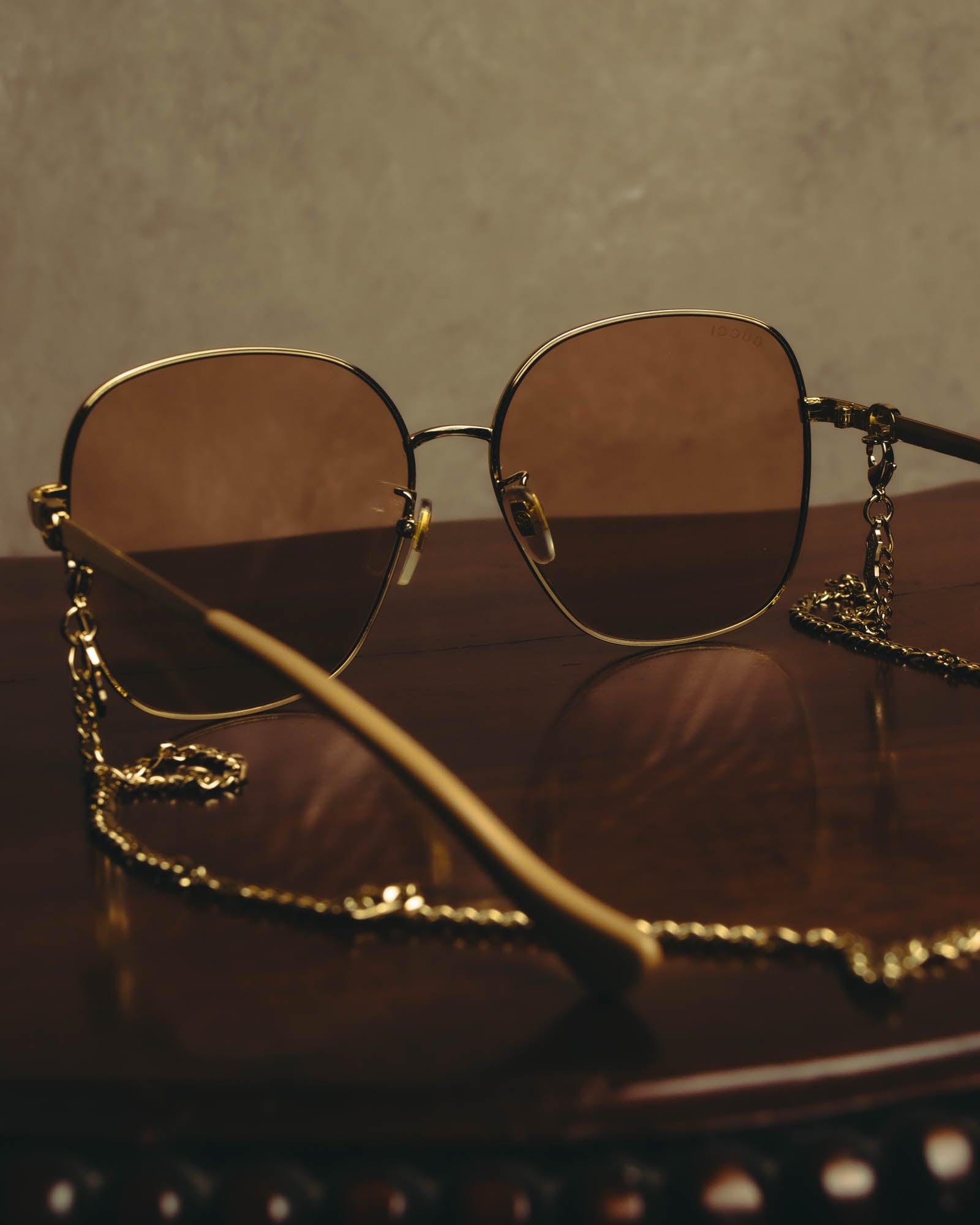 -SPECIAL- “GUCCI” 2016-2022 chain detailed oversized sunglasses