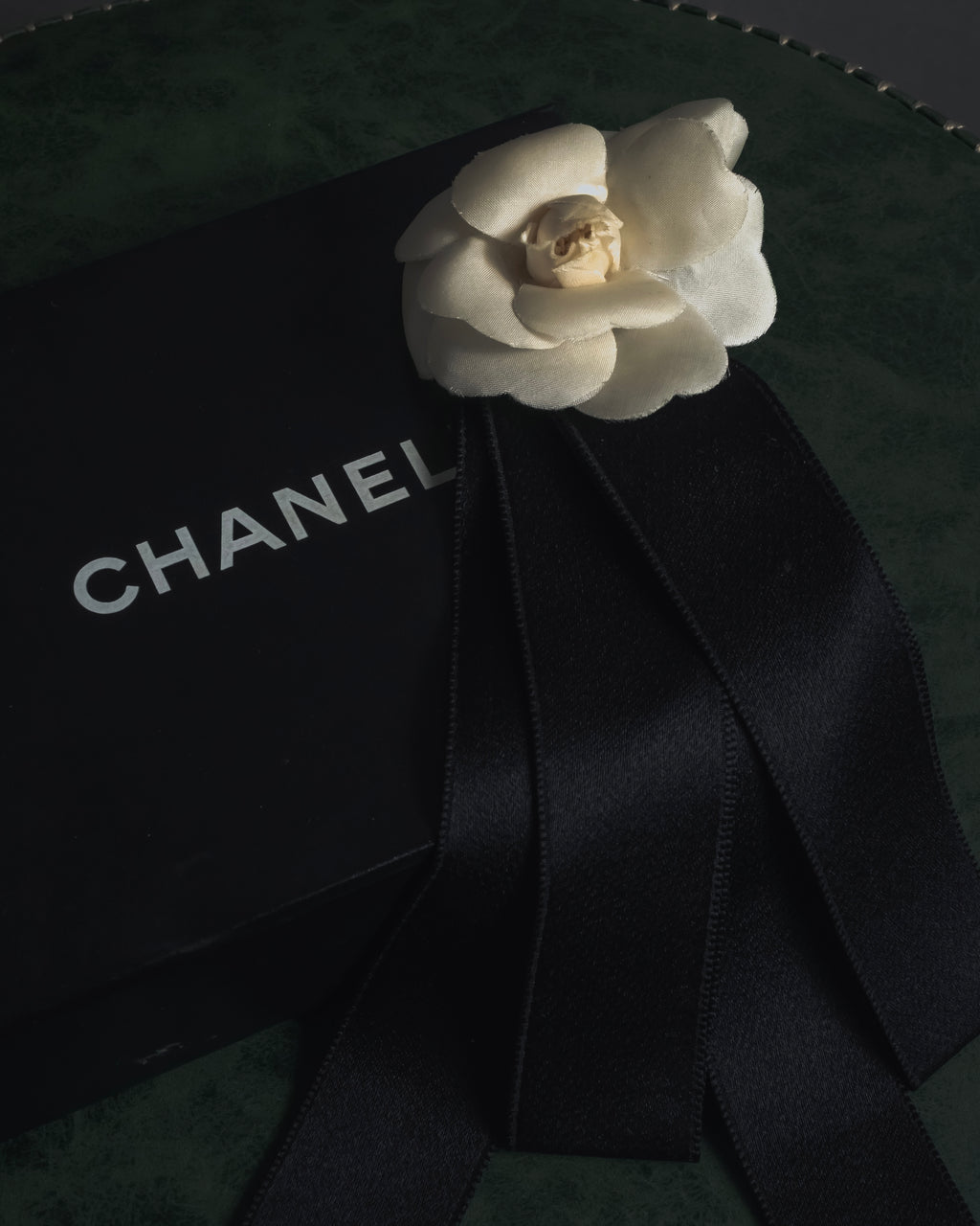 -SPECIAL- "CHANEL" 00's Boutique decoration with camellia motif brooch