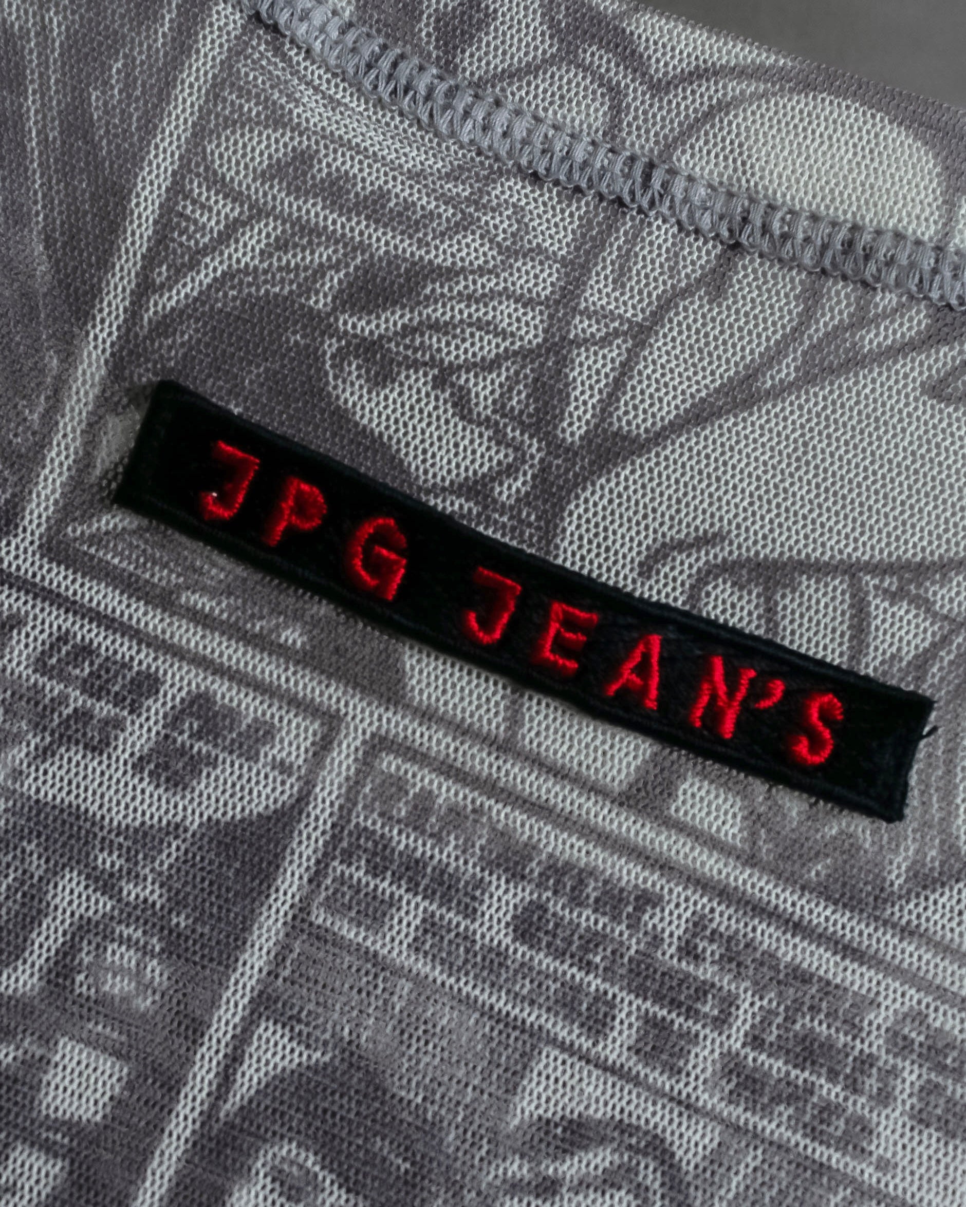 "JEAN PAUL GAULTIER JEANS" American comic book motif sheer short length pullover