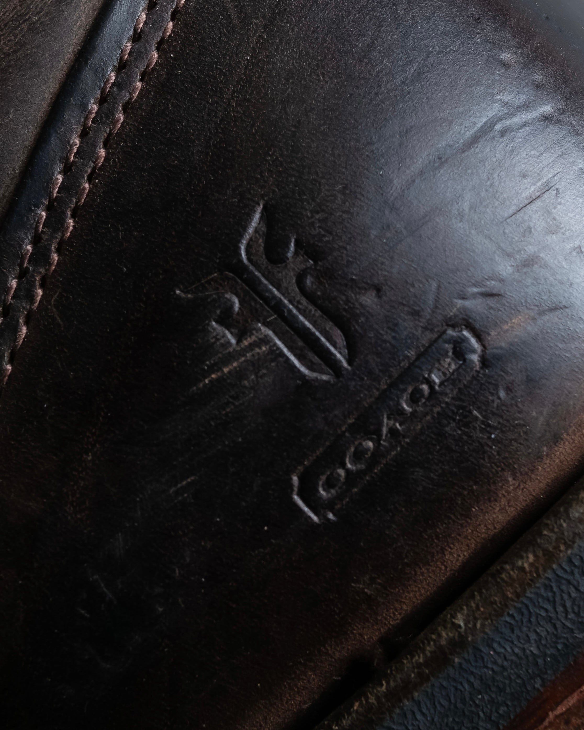 "COACH×FRYE" Brass buckle design shearling lined biker boots