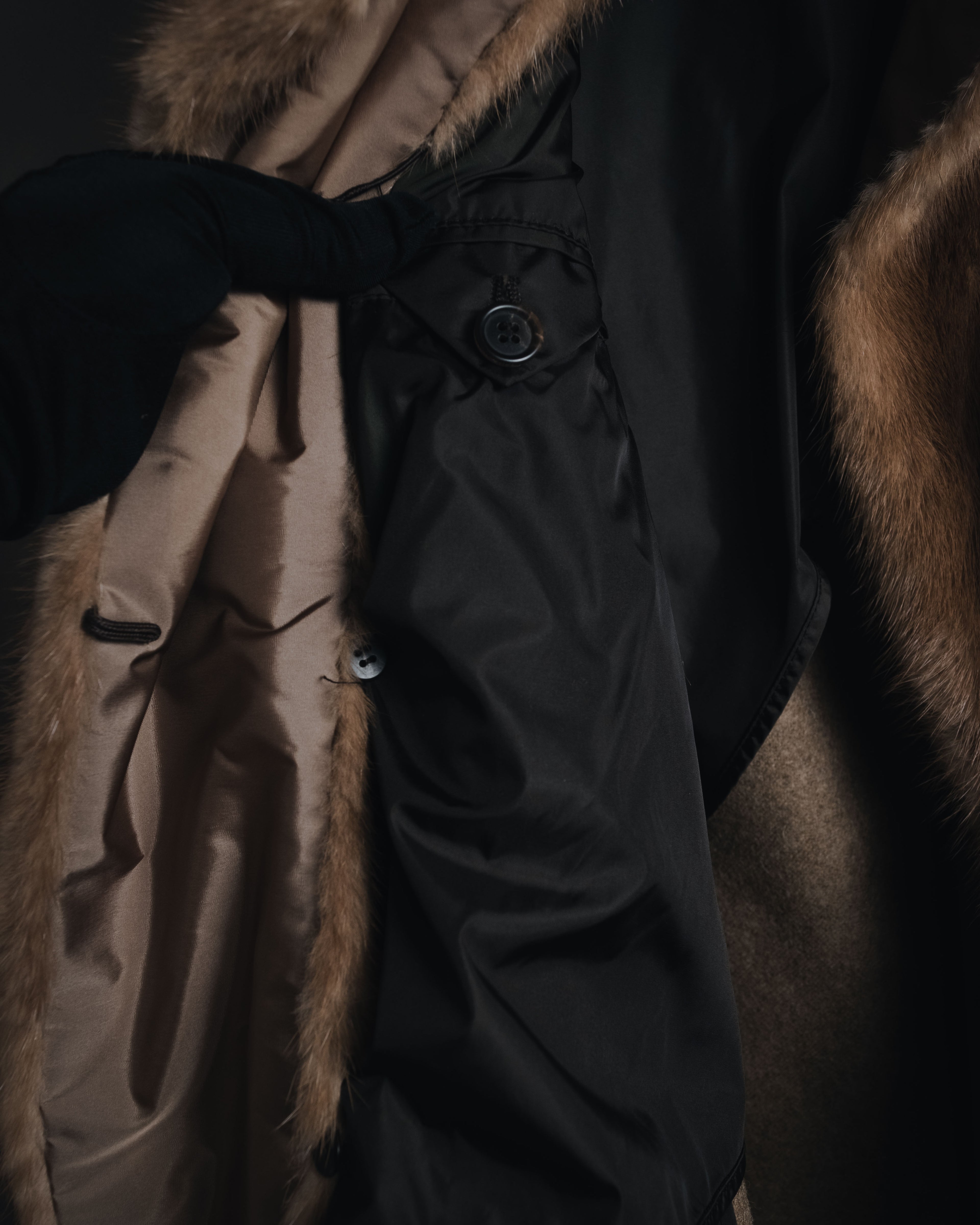 "PRADA" 90’s-00’s embellished fur-collar stretch tech coat