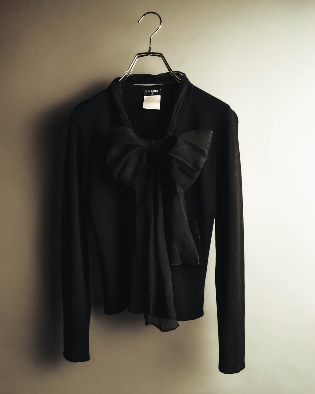 -SPECIAL- "CHANEL" 04AW Sheer bow-tie knit top