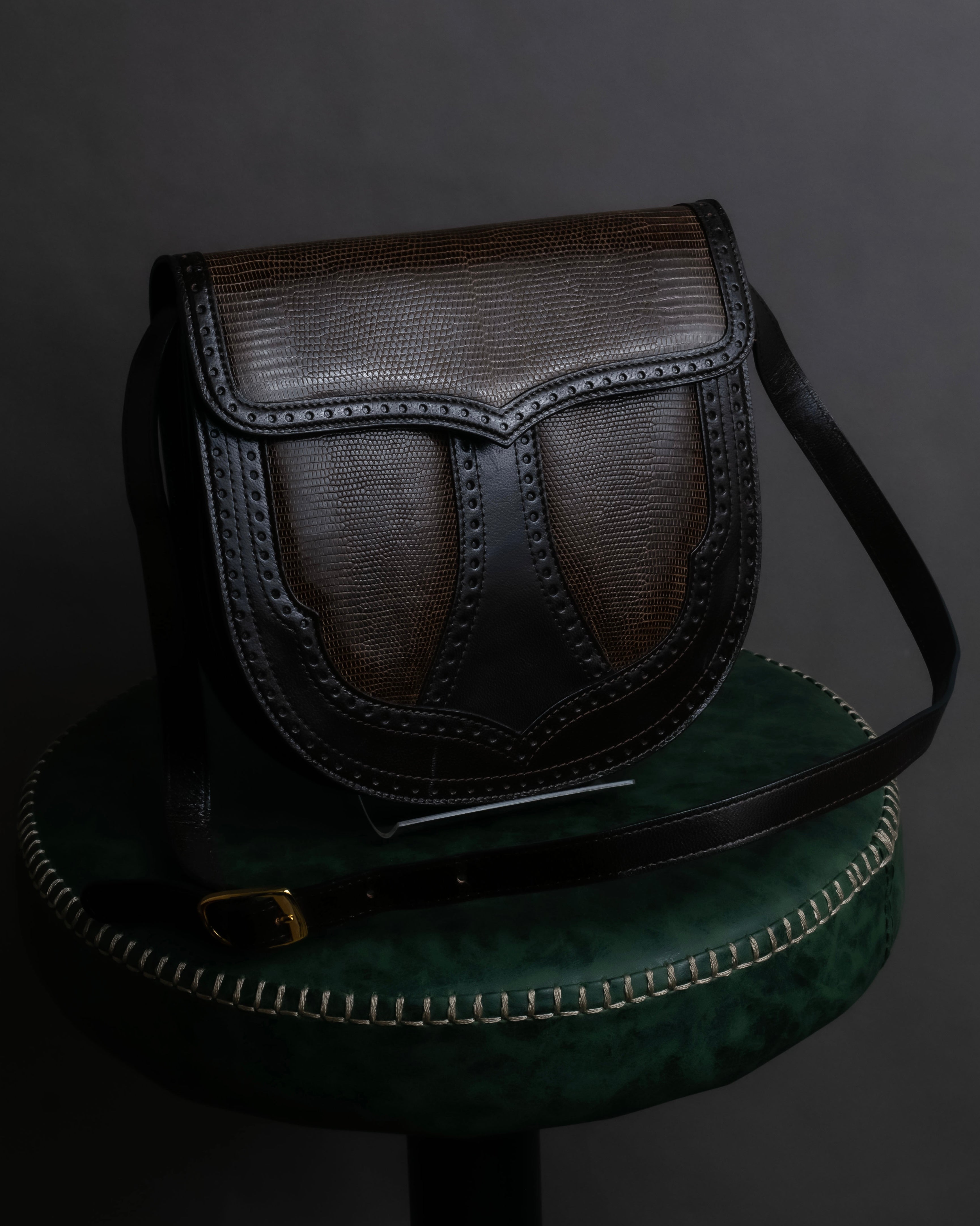 "YVES SAINT LAURENT" Brogue decorative design lizard embossed leather shoulder bag