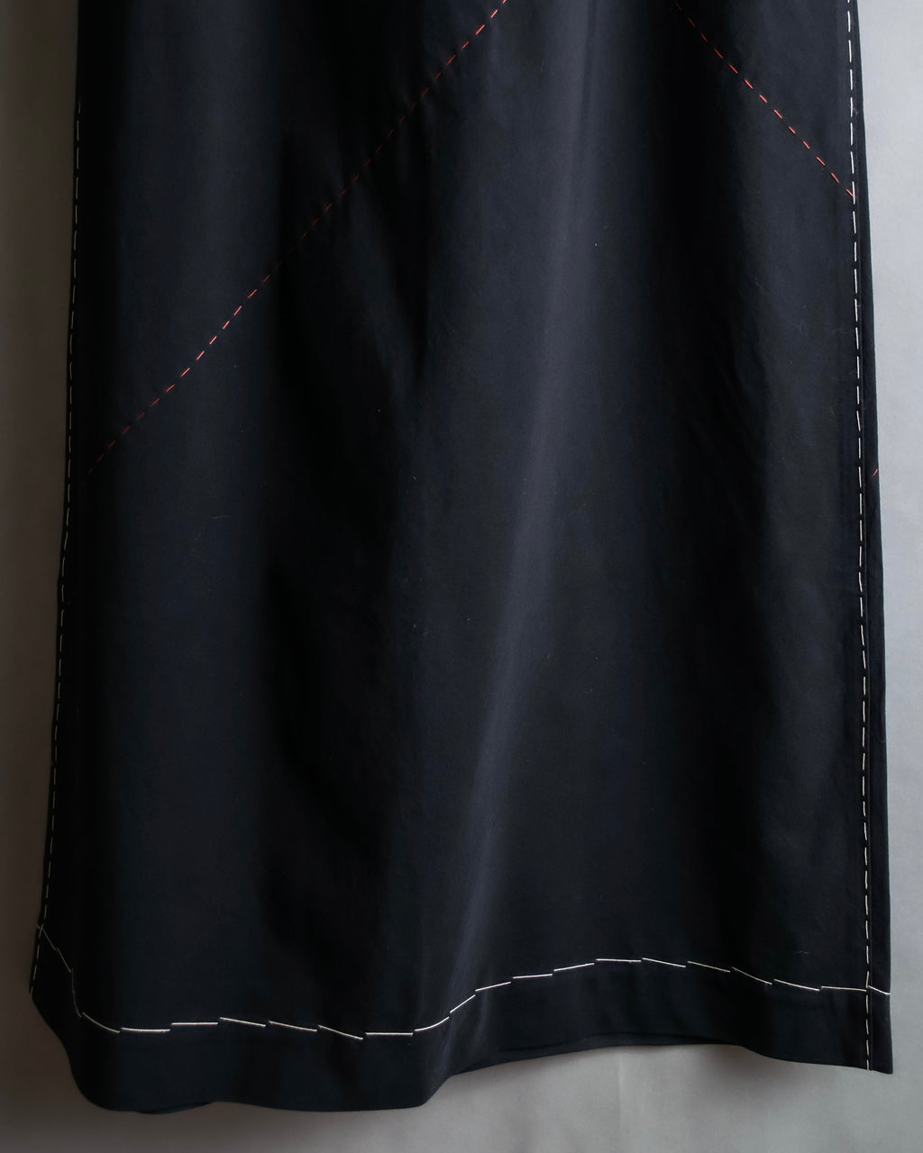 "YOHJI YAMAMOTO" Stitched hemline design flared skirt