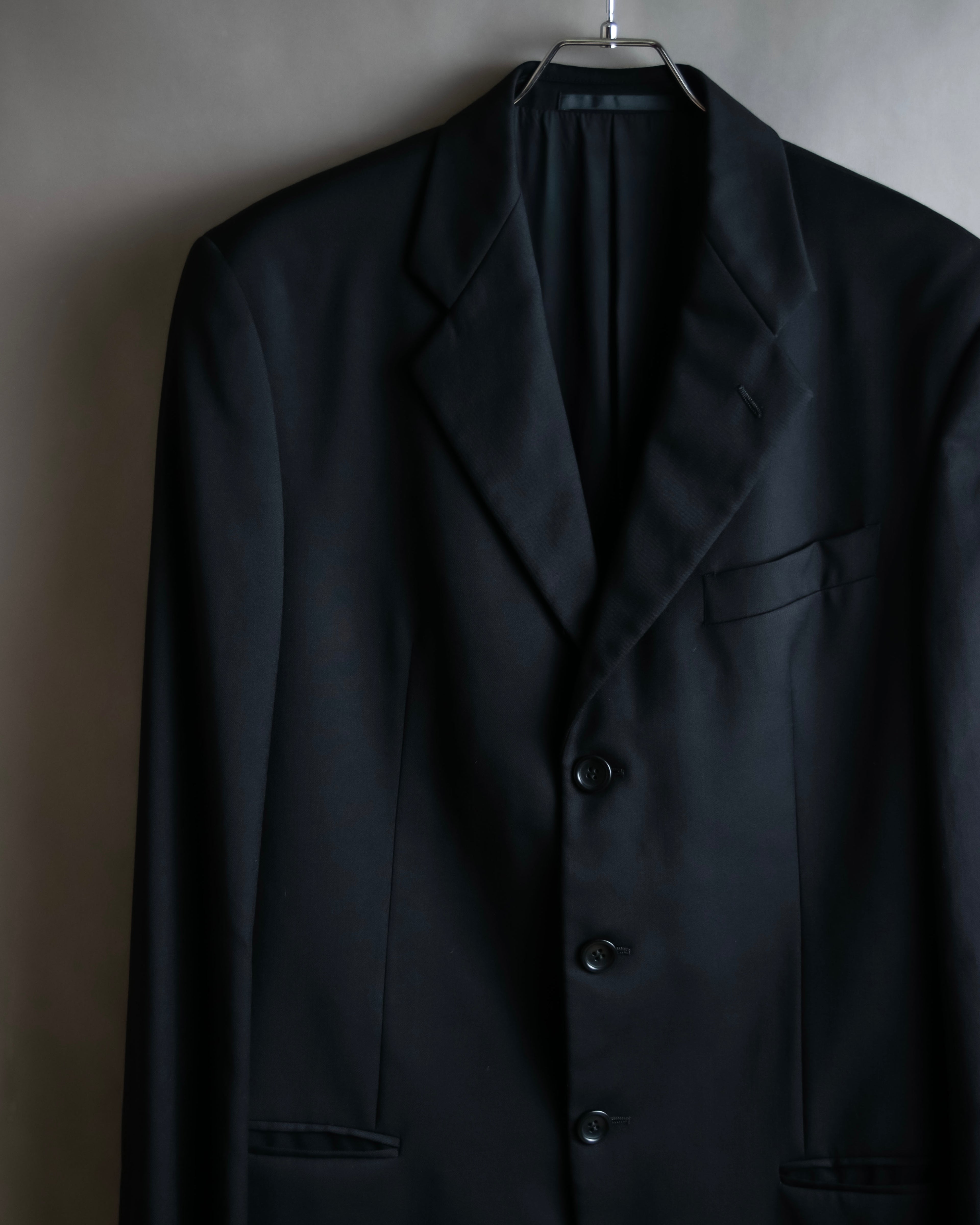 "ARMANI COLLEZIONI" Classic structured wool set up