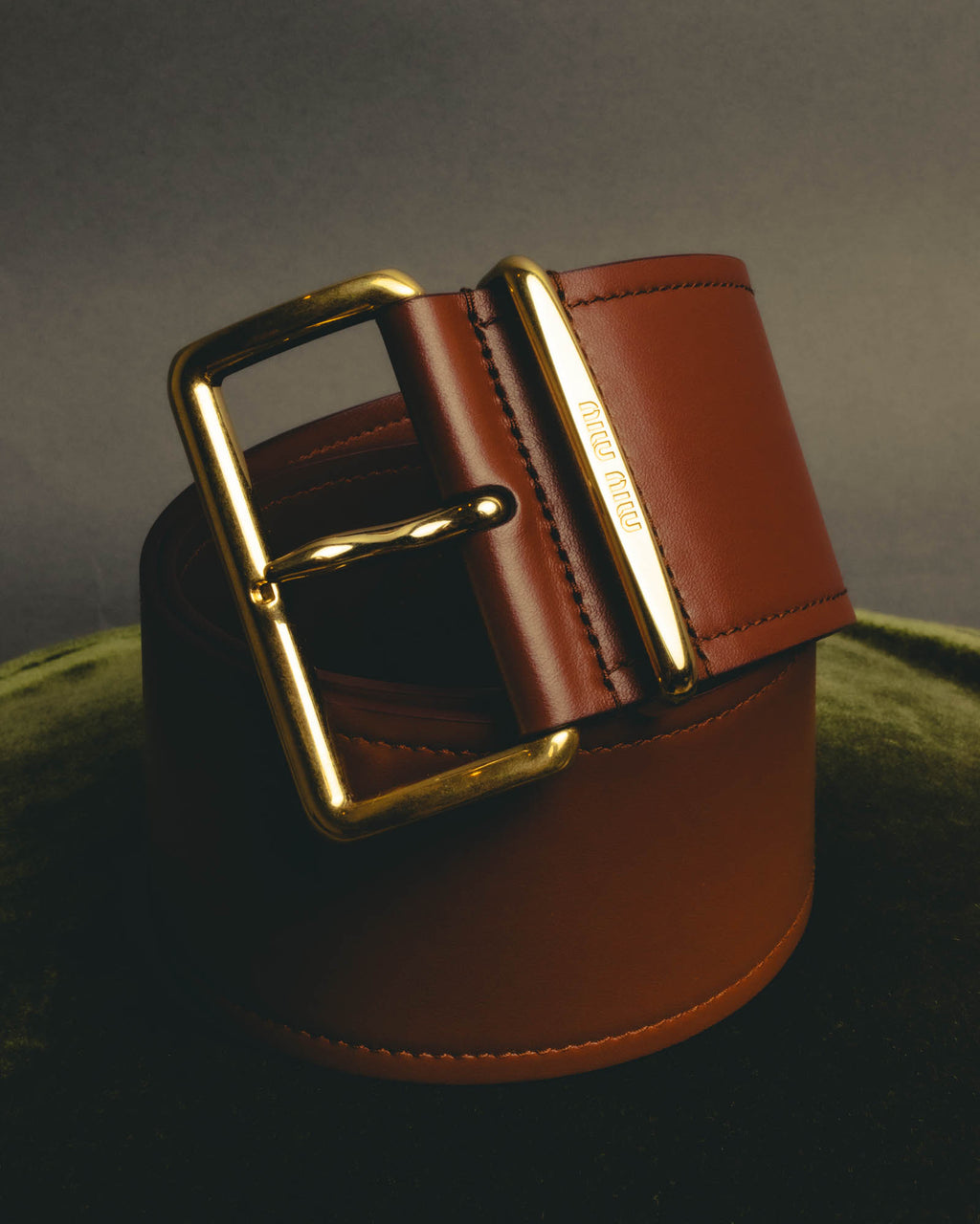 "Miu Miu" 2020's Sculptural wide leather belt