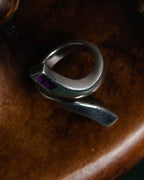 “GUCCI” 1990’s-2000’s Amethyst bypass silver ring