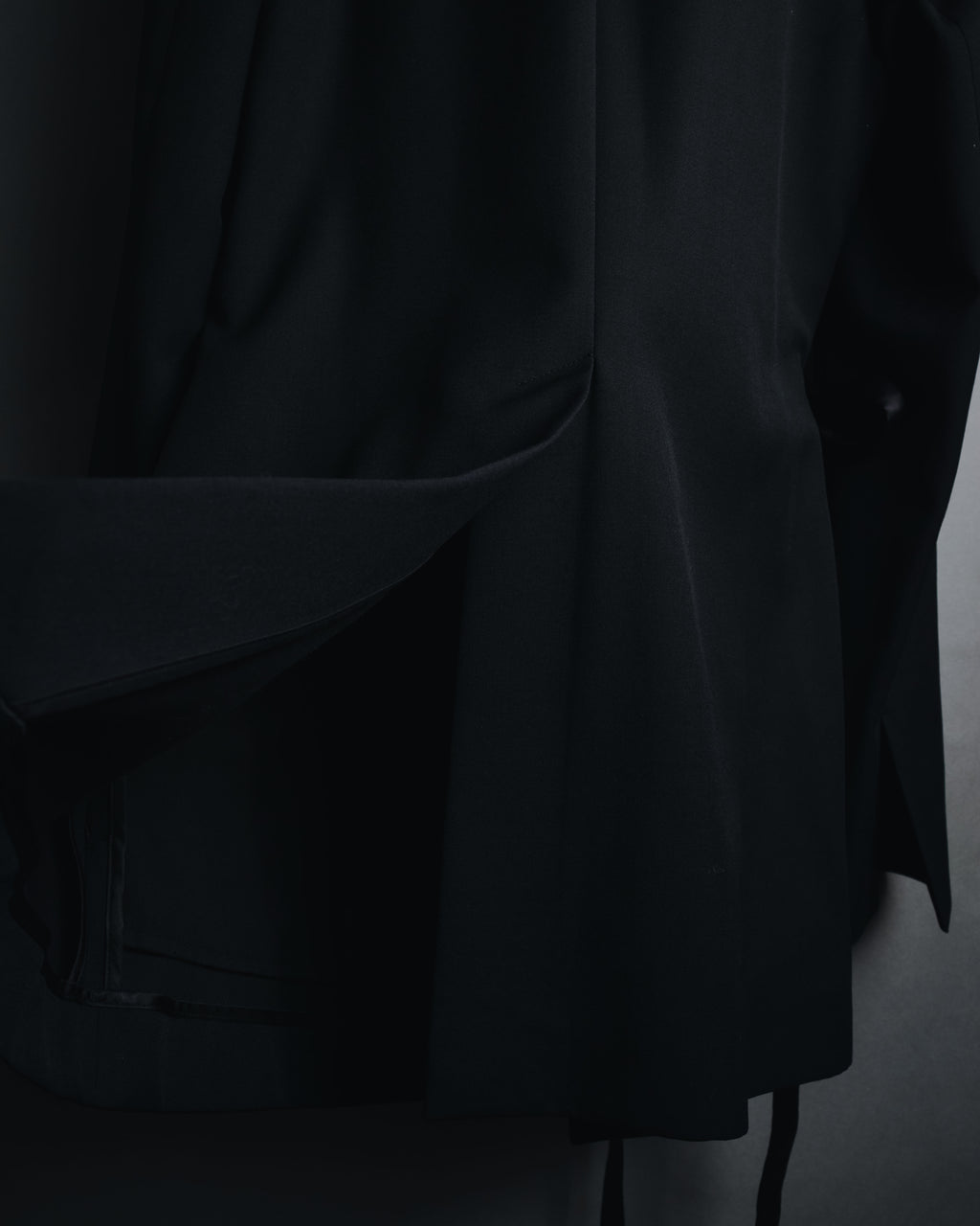 –SPECIAL– "LOEWE"2010’s-20’s wrap-front shawl collar tuxedo jacket