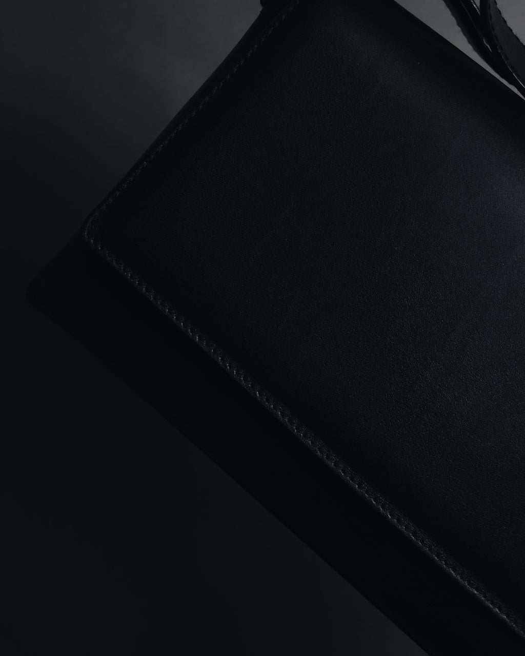 "Salvatore Ferragamo" 90’s-00’s Minimal brushed buckle shoulder bag